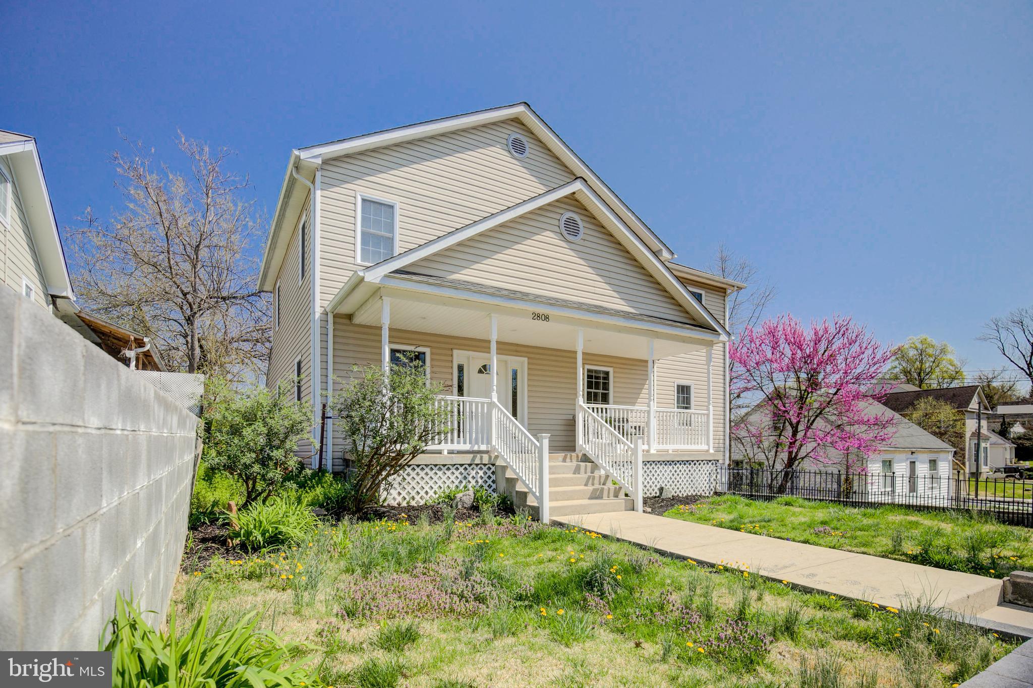 MEMORIAL HEIGHTS - Residential