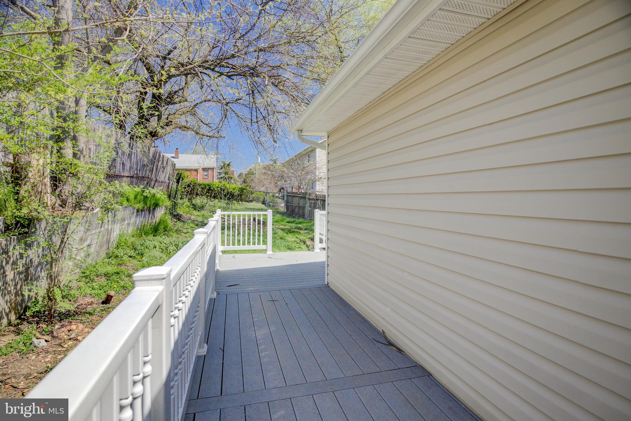 MEMORIAL HEIGHTS - Residential