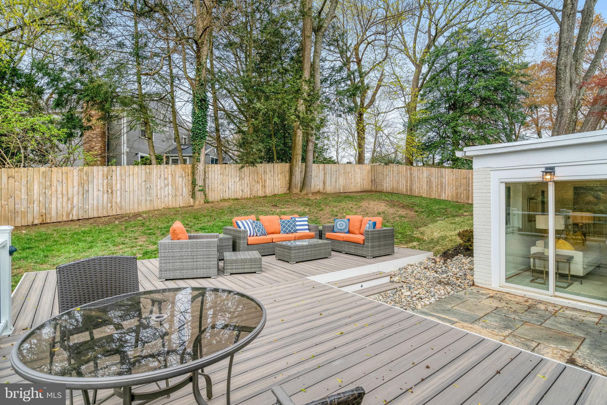 DONALDSON RUN - Residential