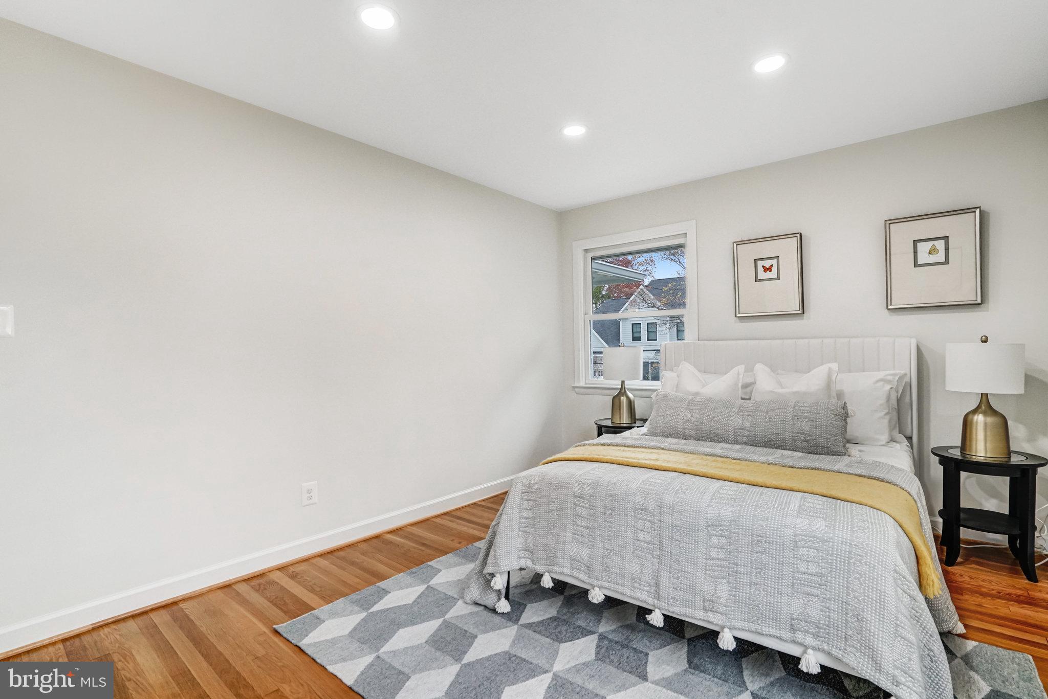 DONALDSON RUN - Residential