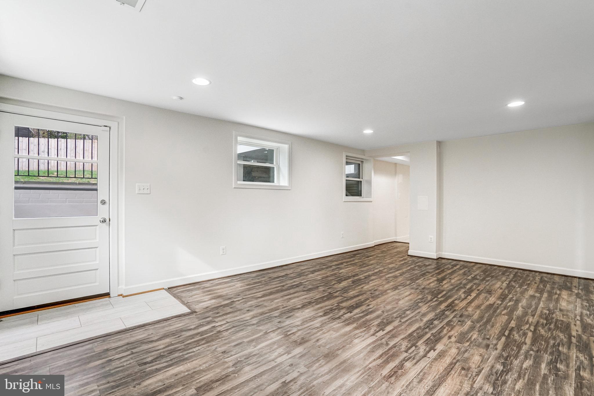 DONALDSON RUN - Residential