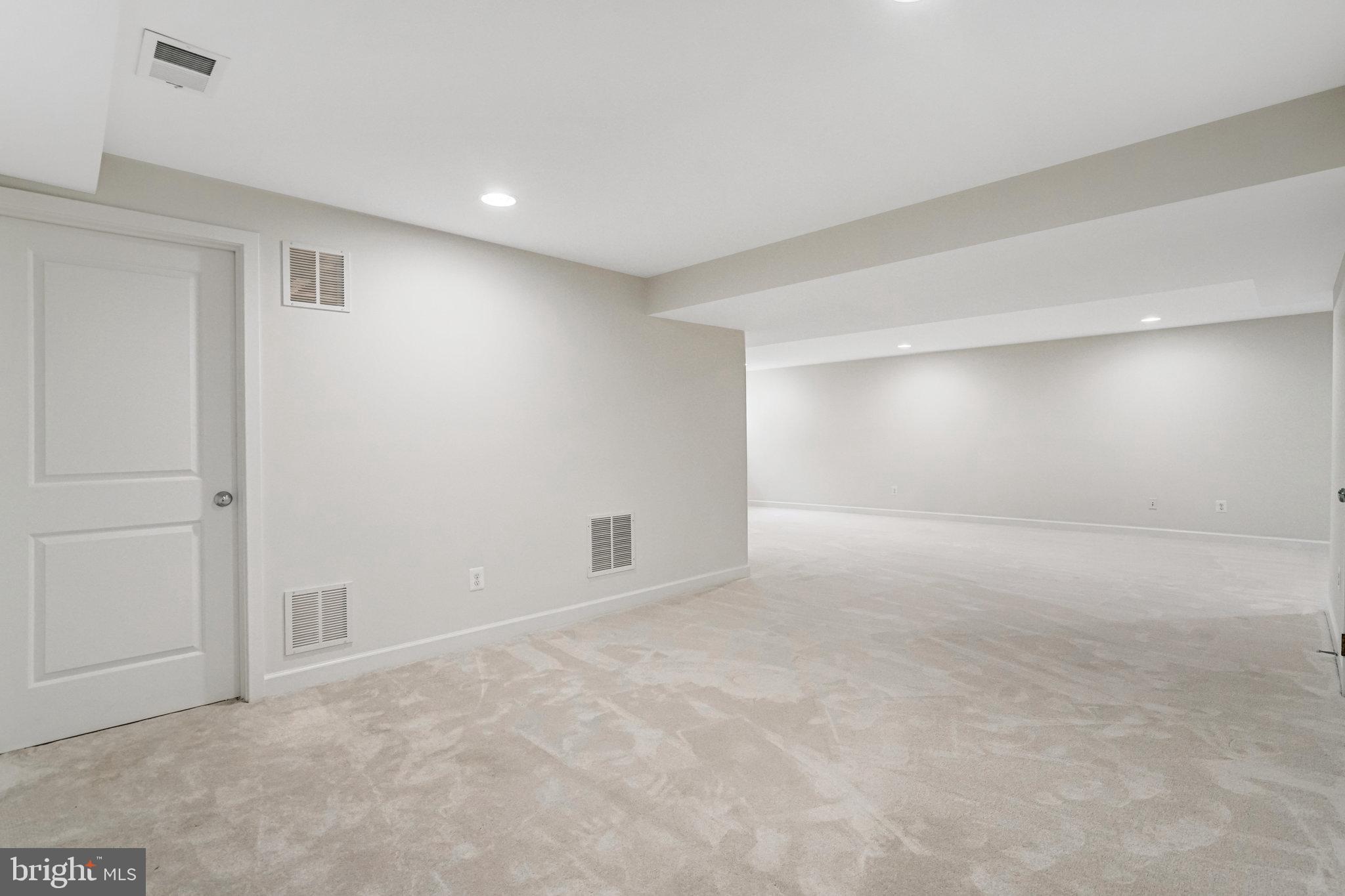 DONALDSON RUN - Residential