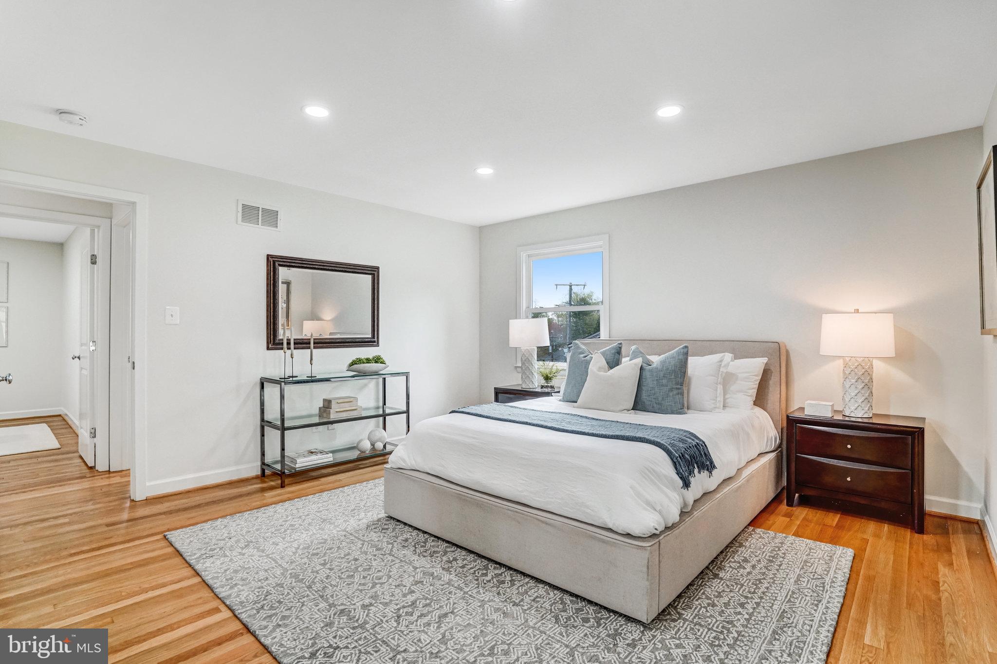 DONALDSON RUN - Residential