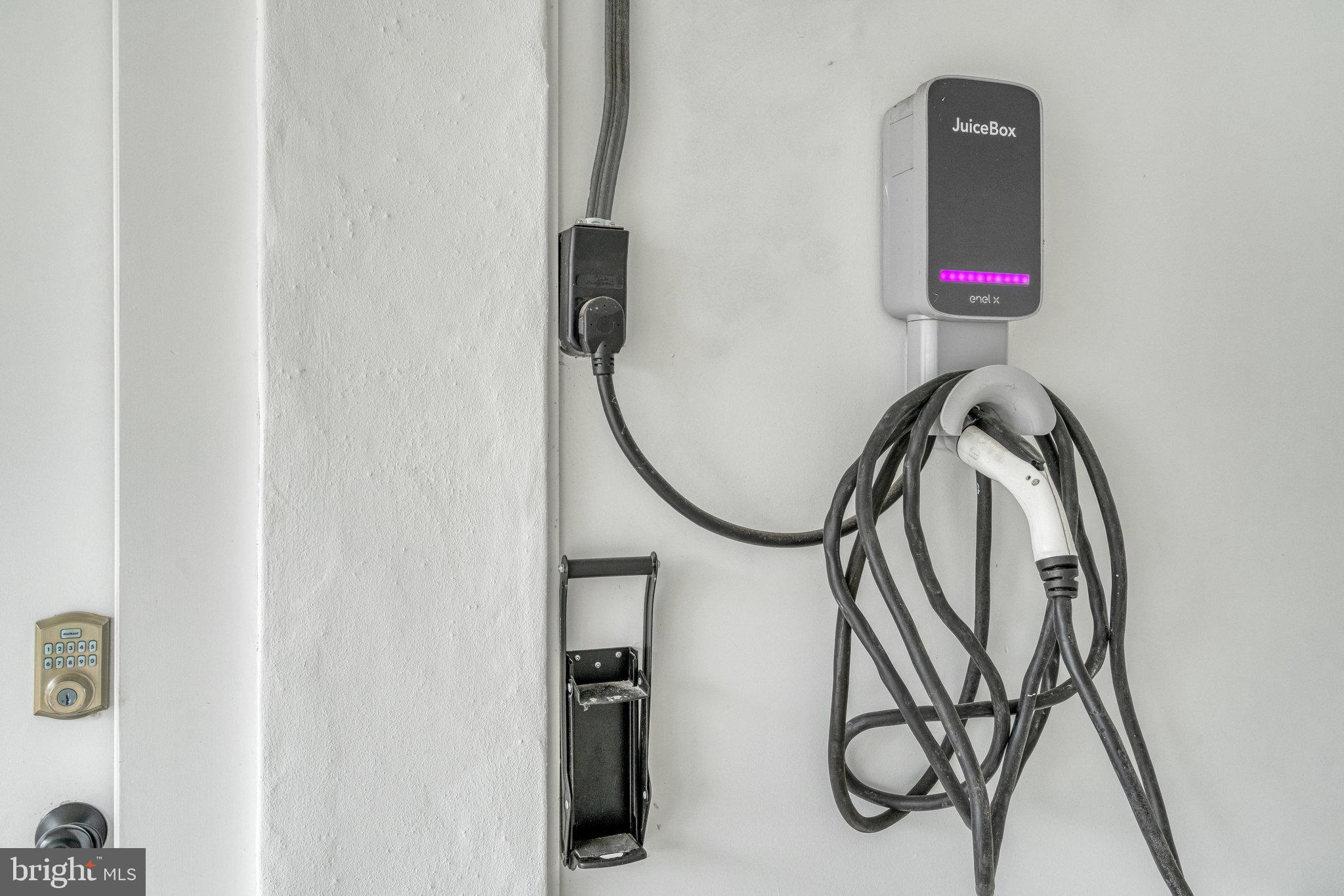 DONALDSON RUN - Residential