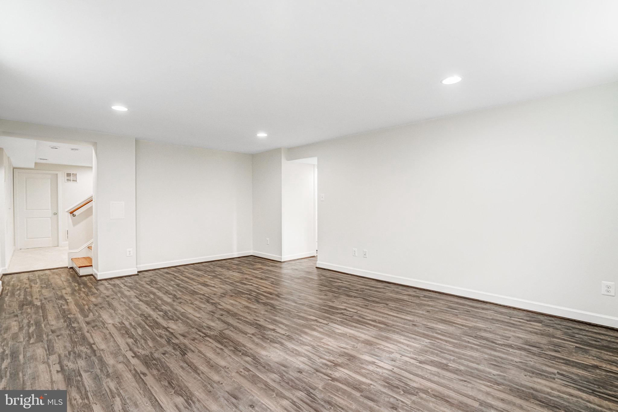 DONALDSON RUN - Residential