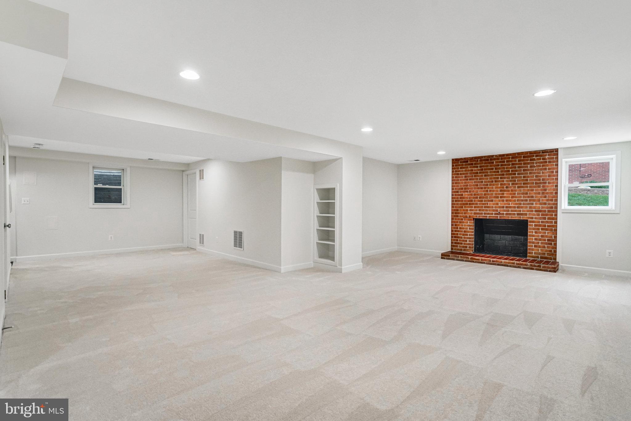 DONALDSON RUN - Residential