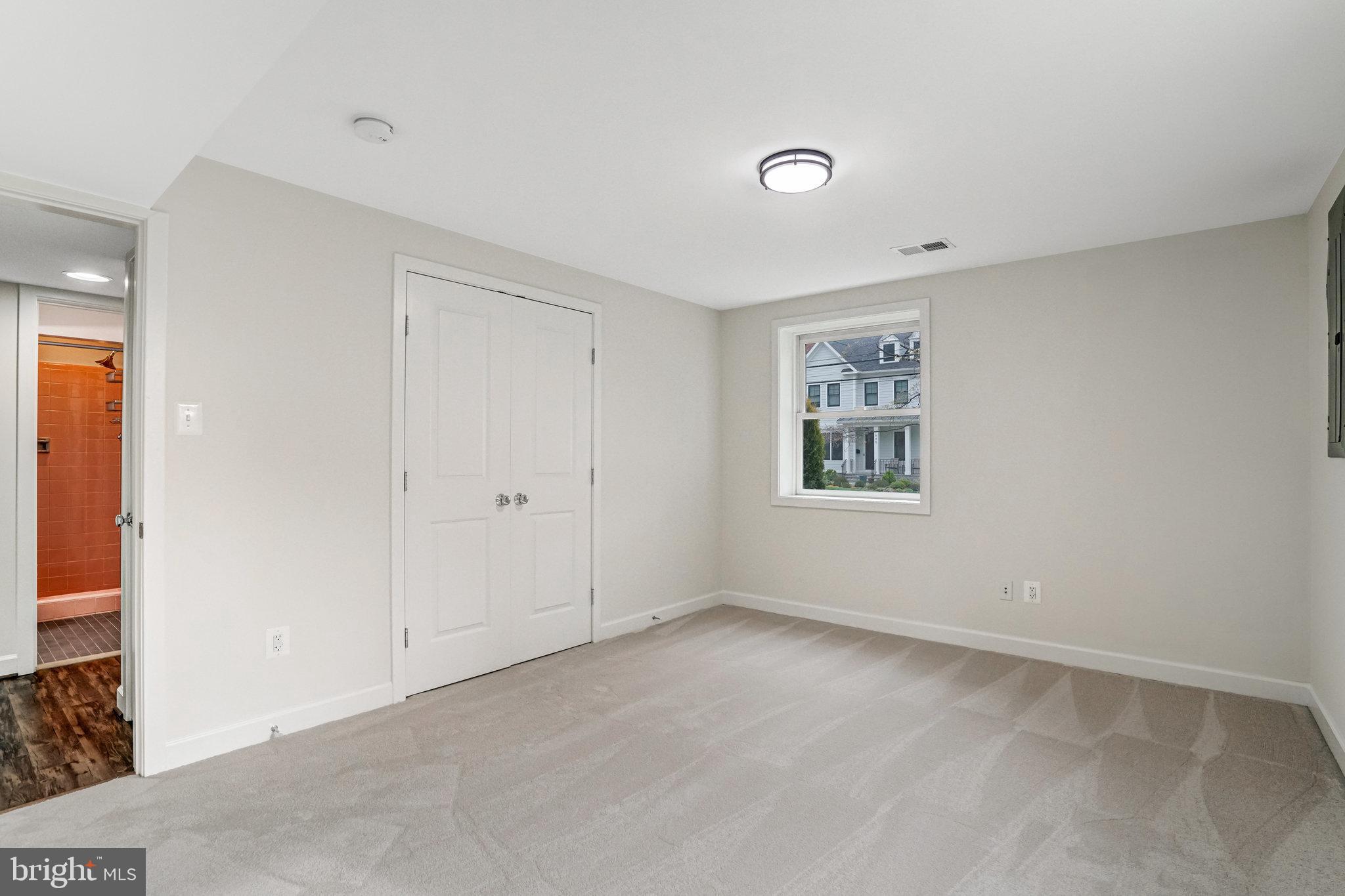 DONALDSON RUN - Residential