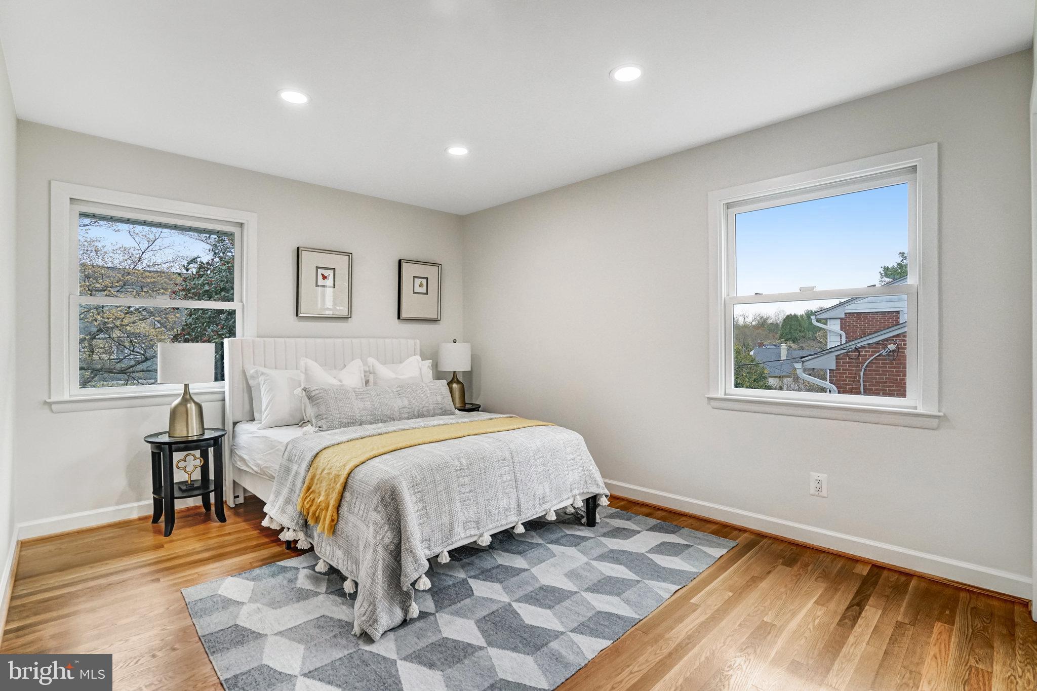 DONALDSON RUN - Residential