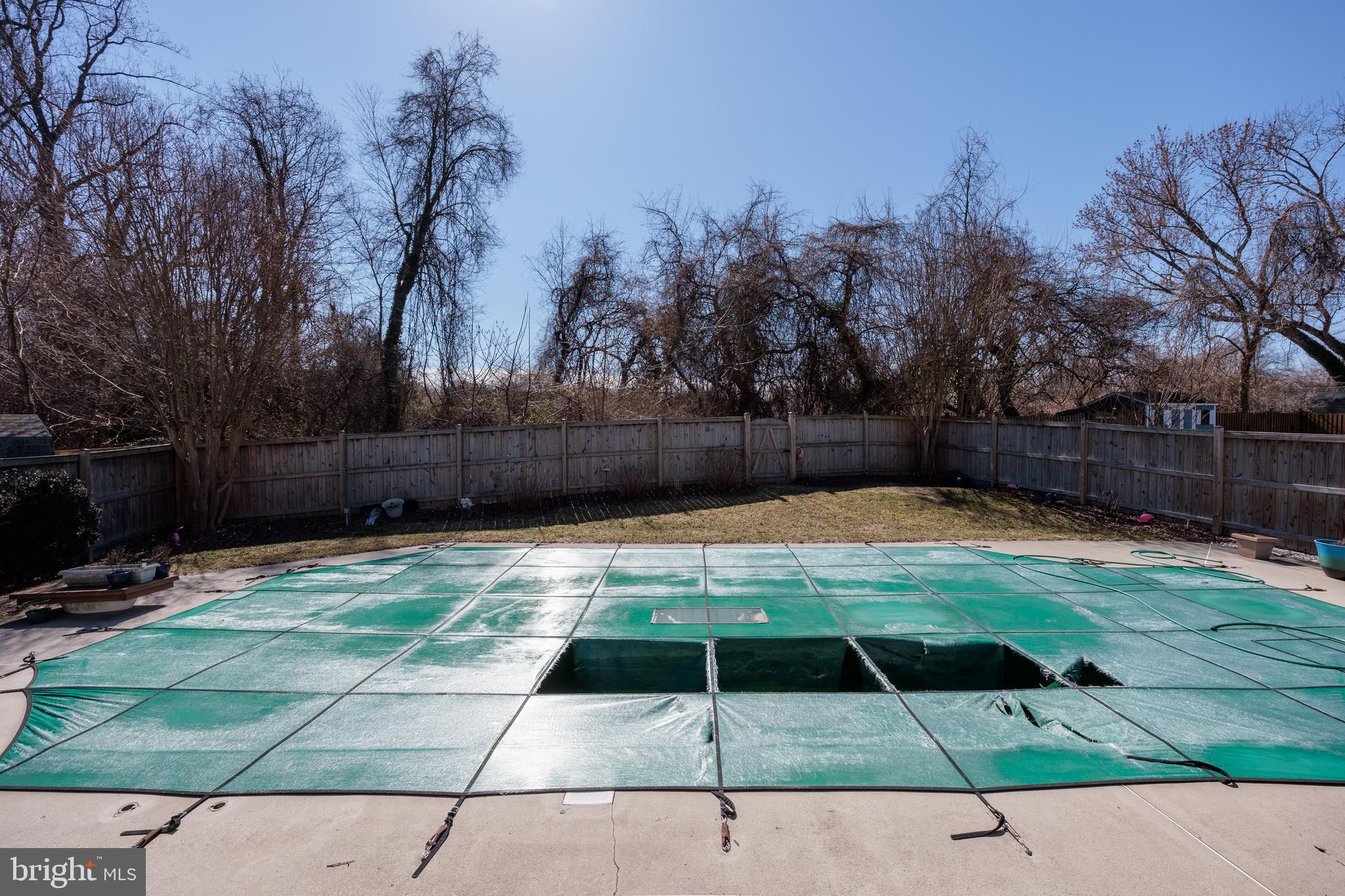 SPRIGGS COVE - Residential