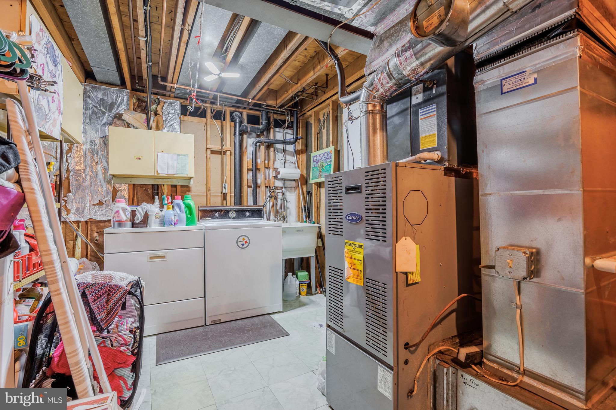 SPRIGGS COVE - Residential