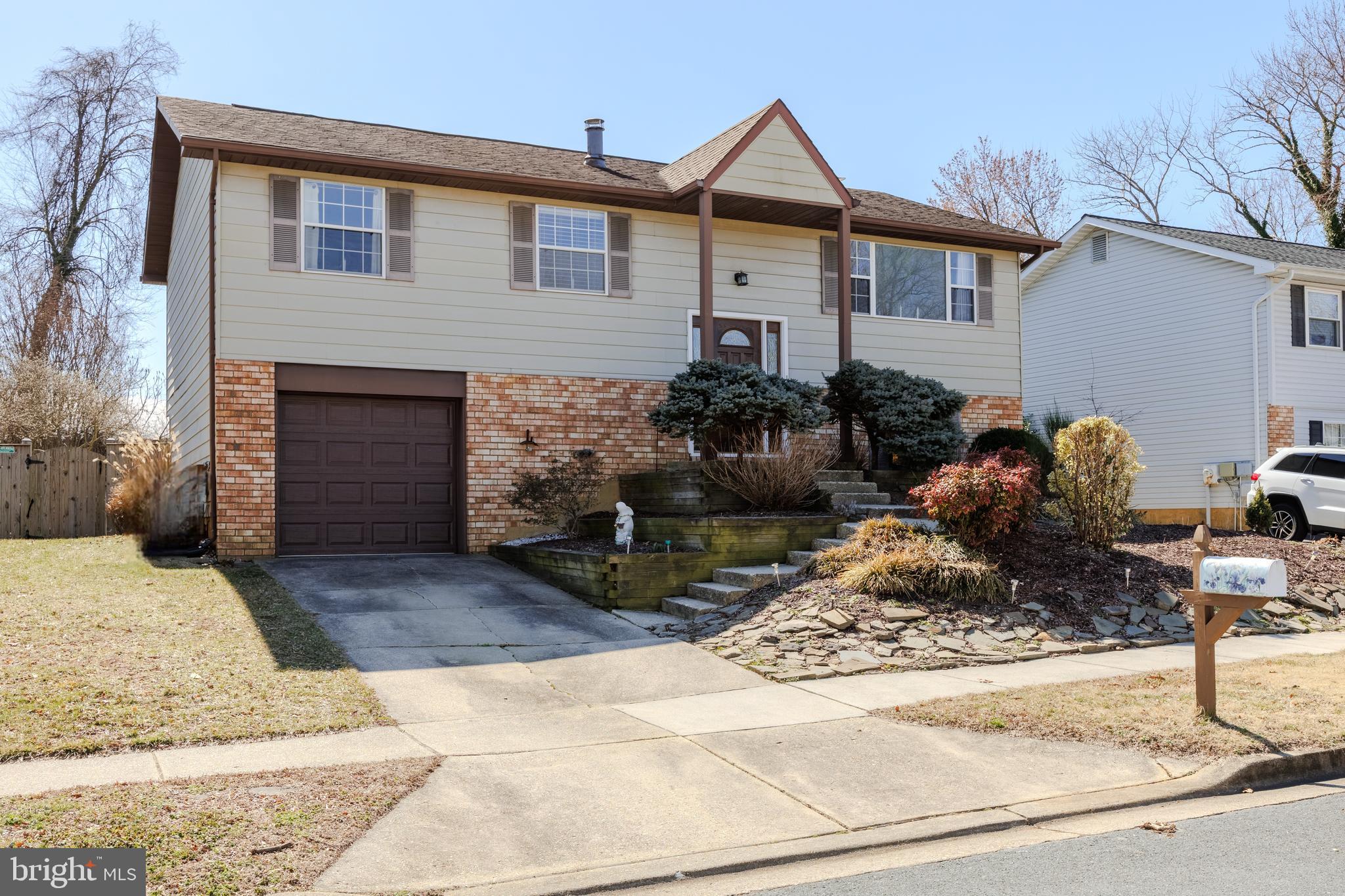 SPRIGGS COVE - Residential