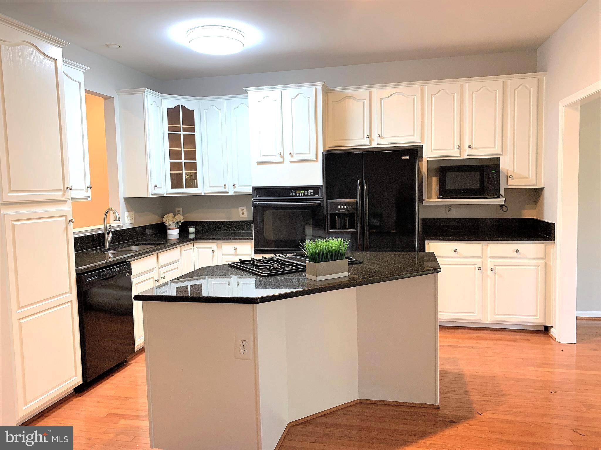 RANDOM HILLS LAND BAY - Residential Lease