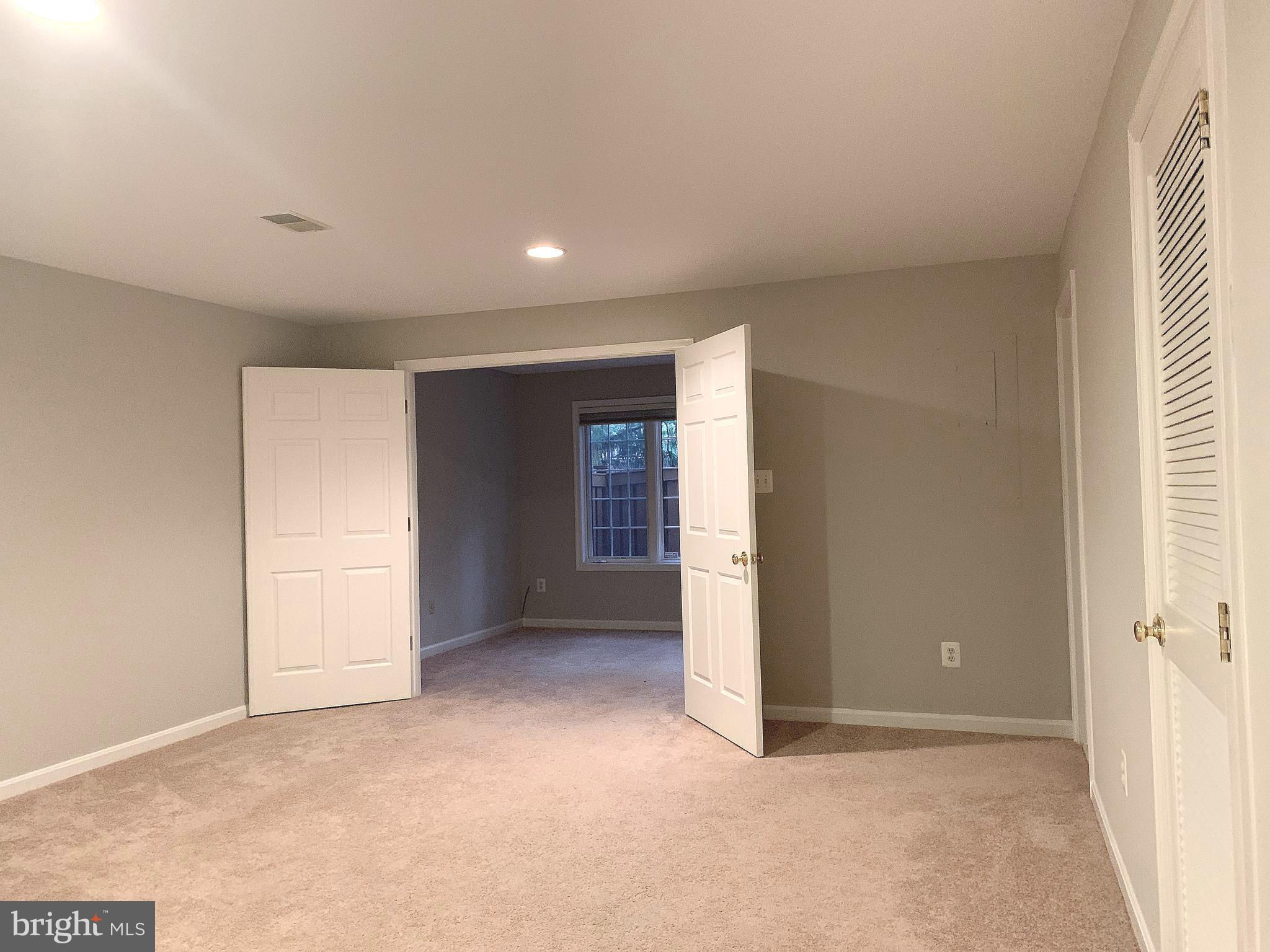 RANDOM HILLS LAND BAY - Residential Lease