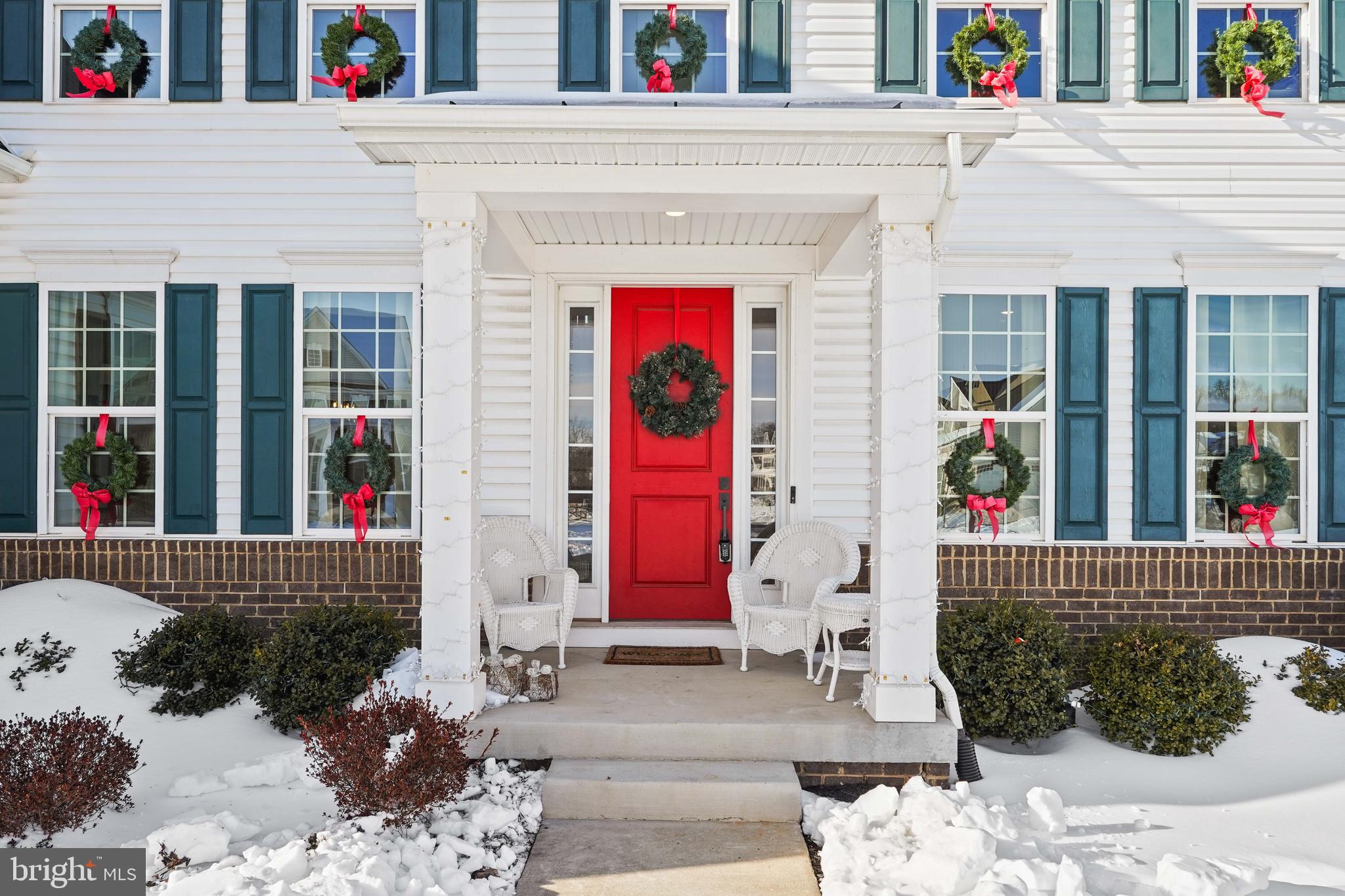 VIRGINIA CROSSING - Residential