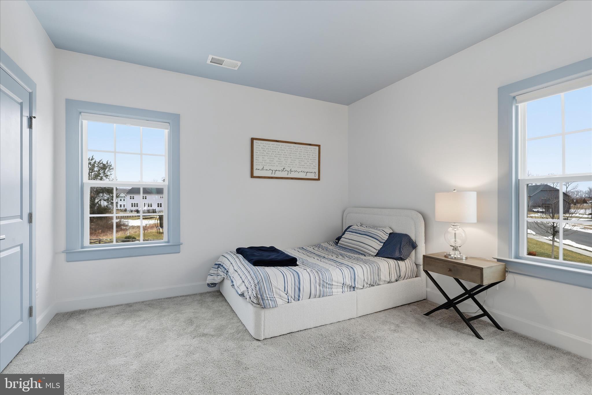 VIRGINIA CROSSING - Residential