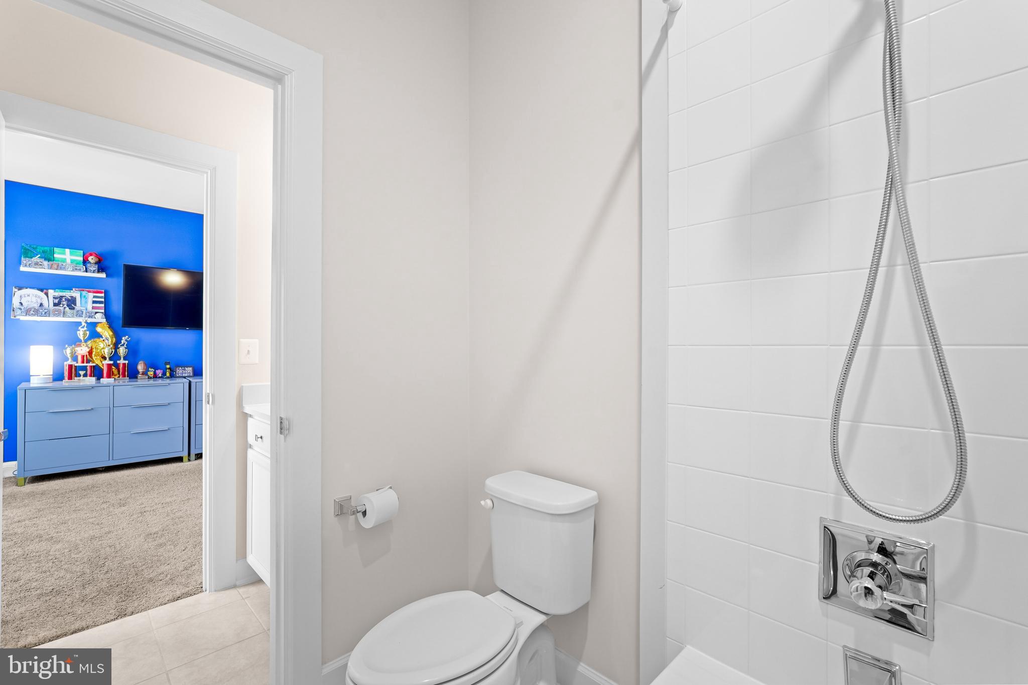 VIRGINIA CROSSING - Residential