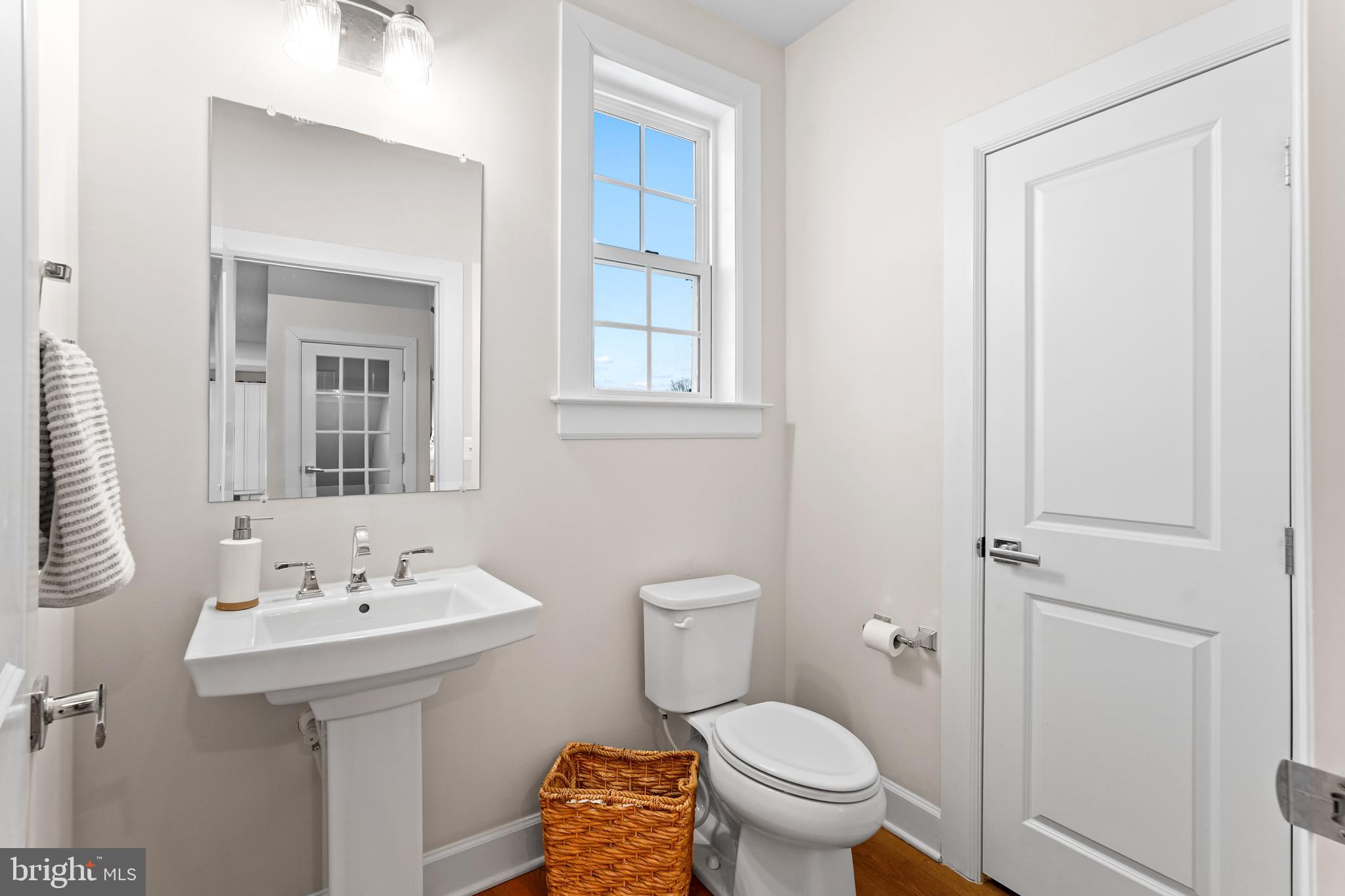 VIRGINIA CROSSING - Residential