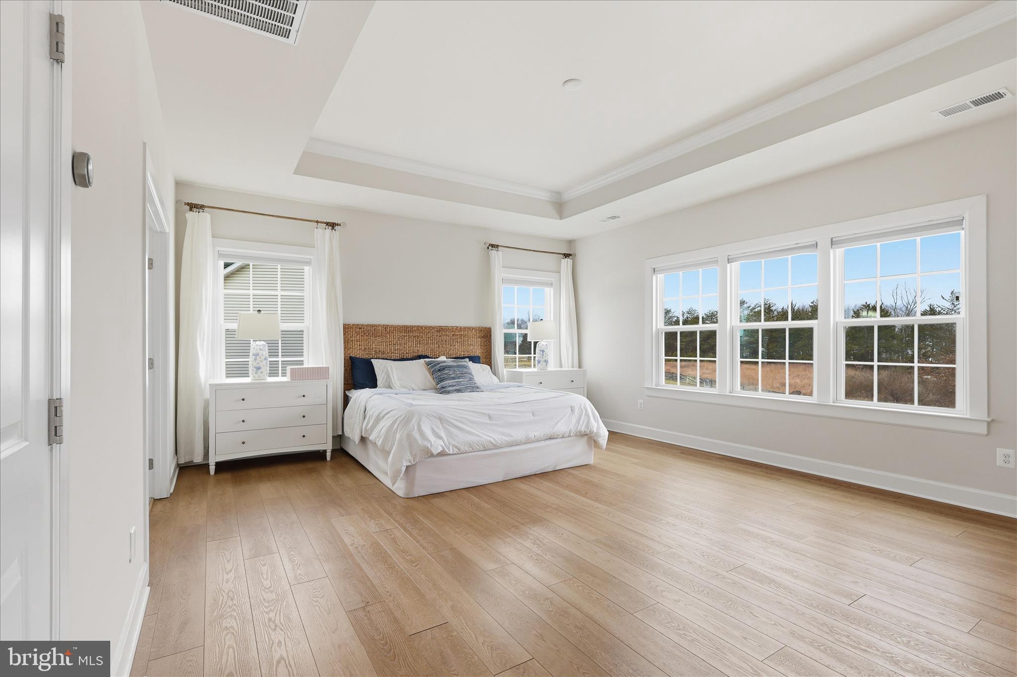 VIRGINIA CROSSING - Residential