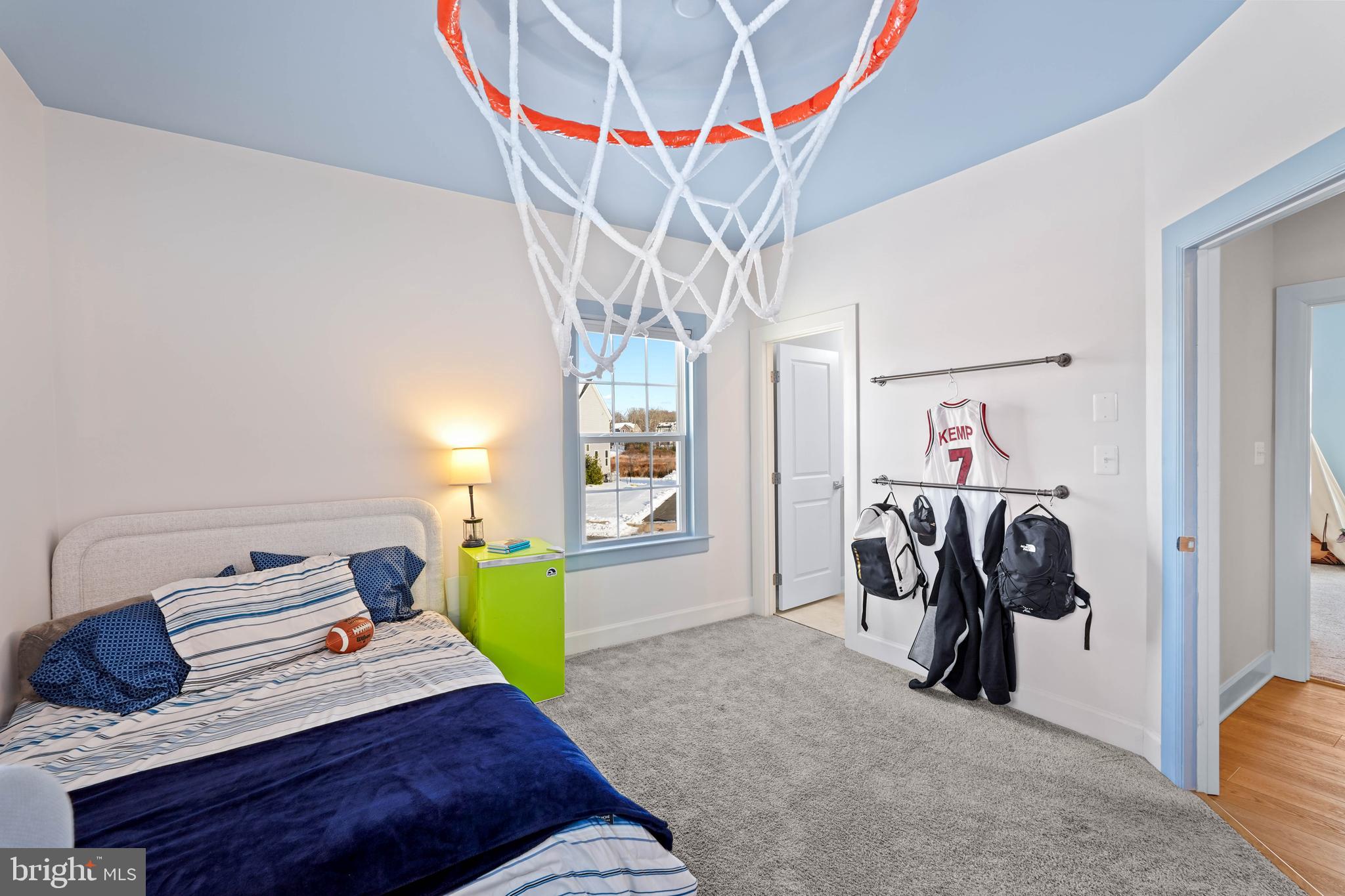 VIRGINIA CROSSING - Residential