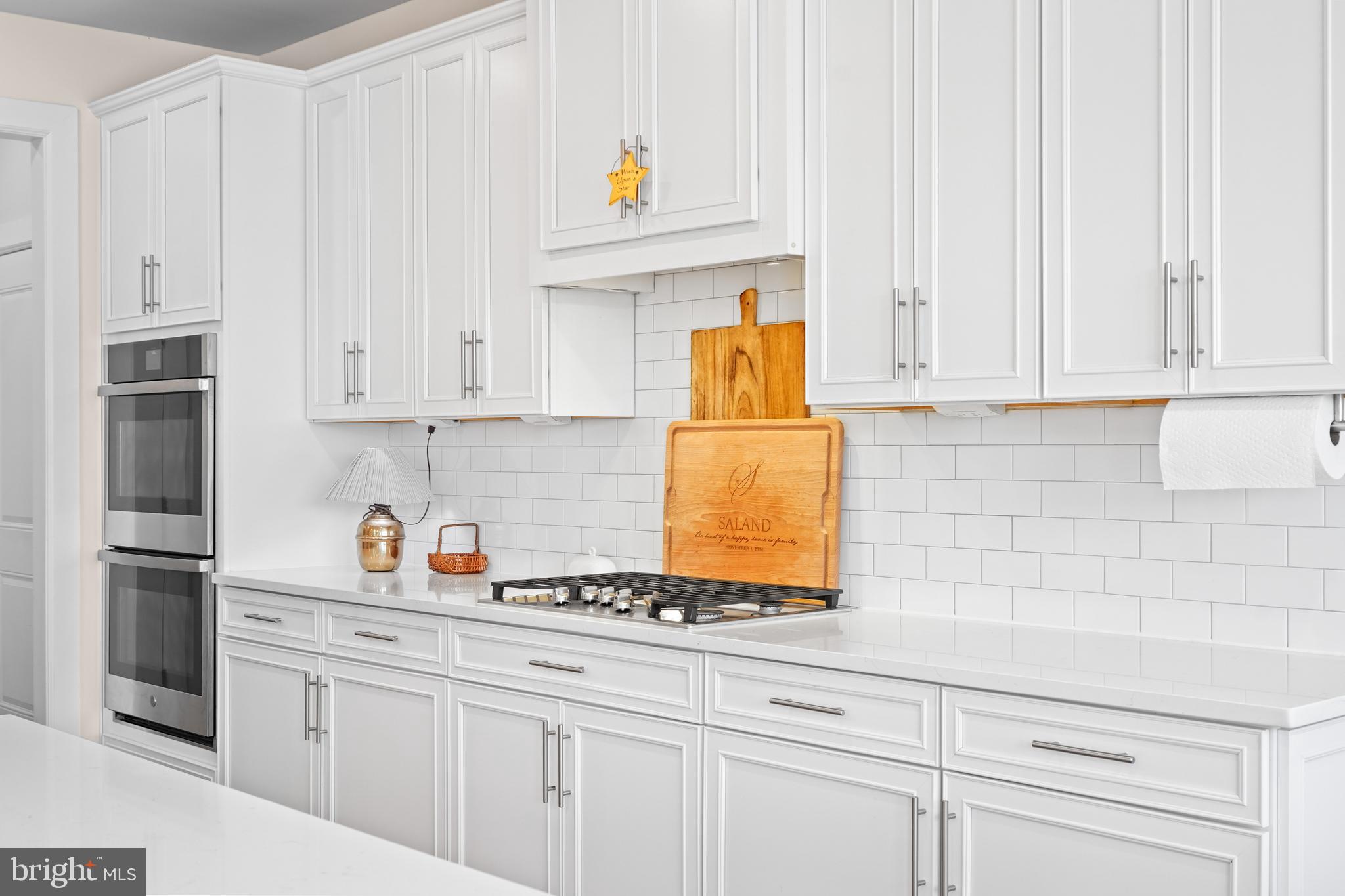 VIRGINIA CROSSING - Residential