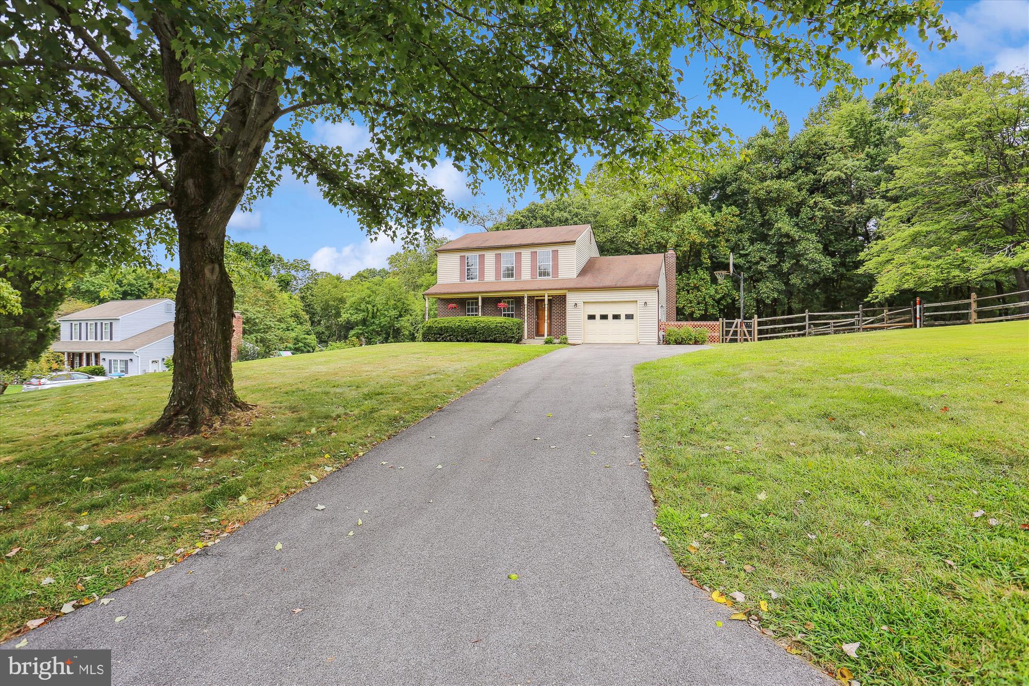 OAKHURST - Residential