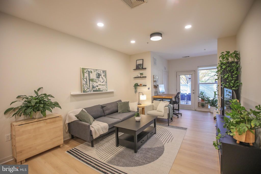 Photo of 8045 Newell Street #112, SILVER SPRING, MD 20910 (MLS # MDMC2204938)