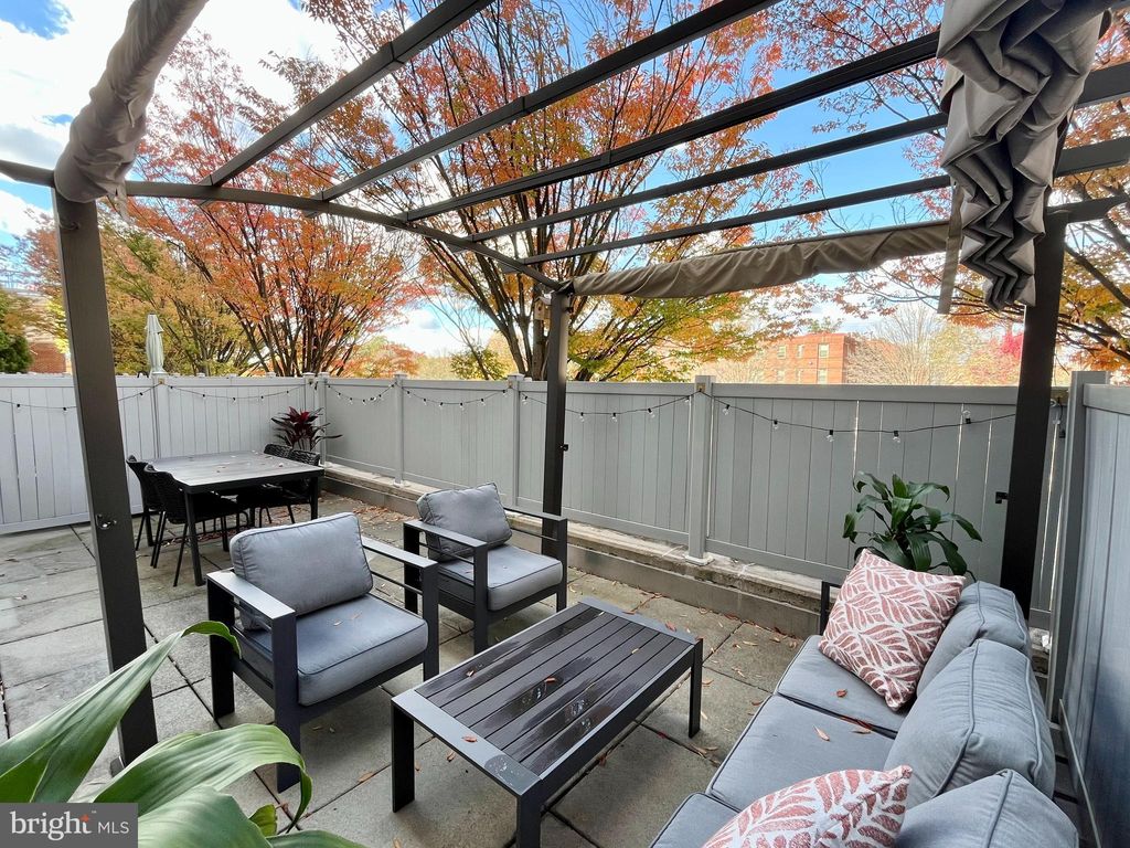 Photo of 8045 Newell Street #112, SILVER SPRING, MD 20910 (MLS # MDMC2204938)