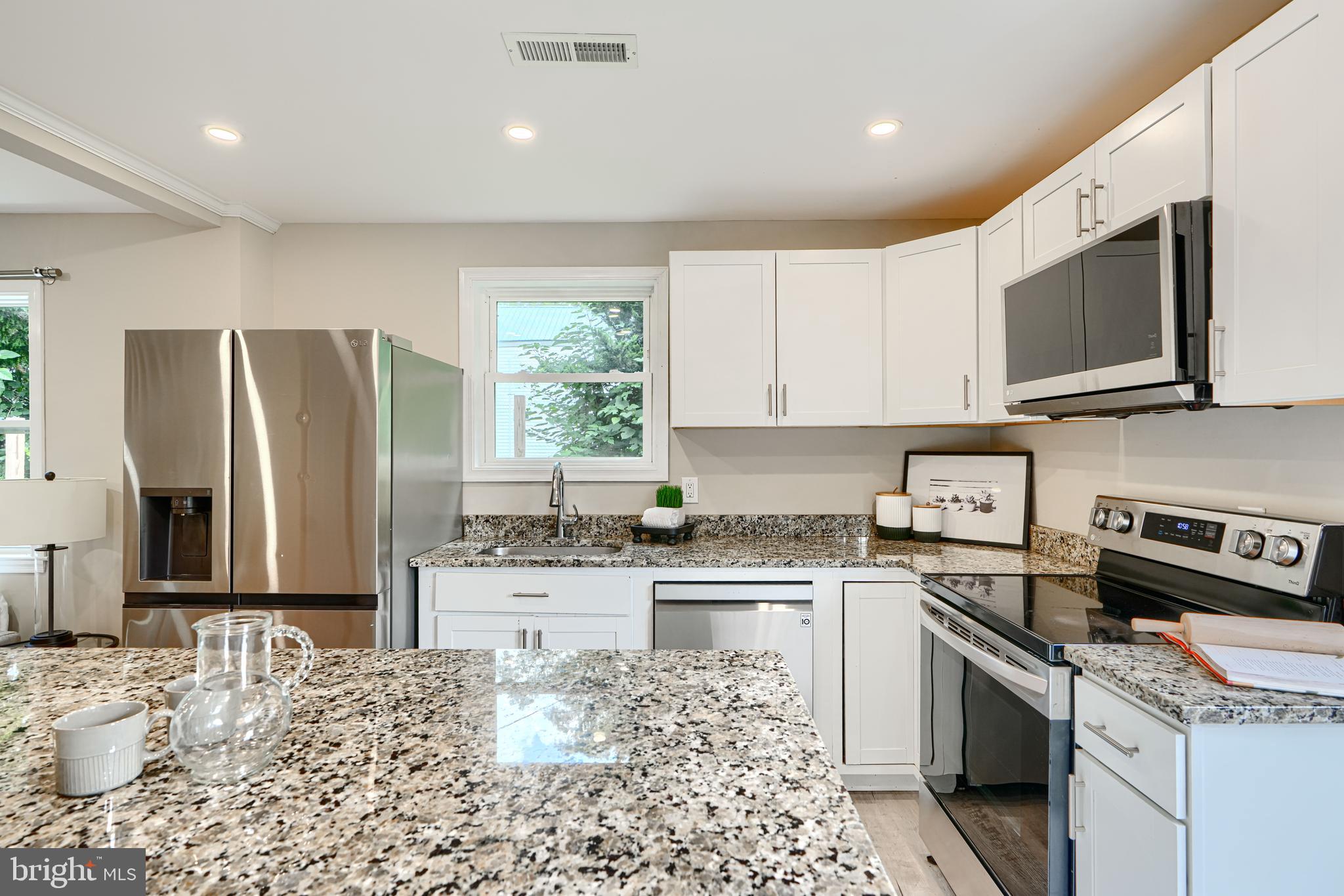 CENTREVILLE - Residential