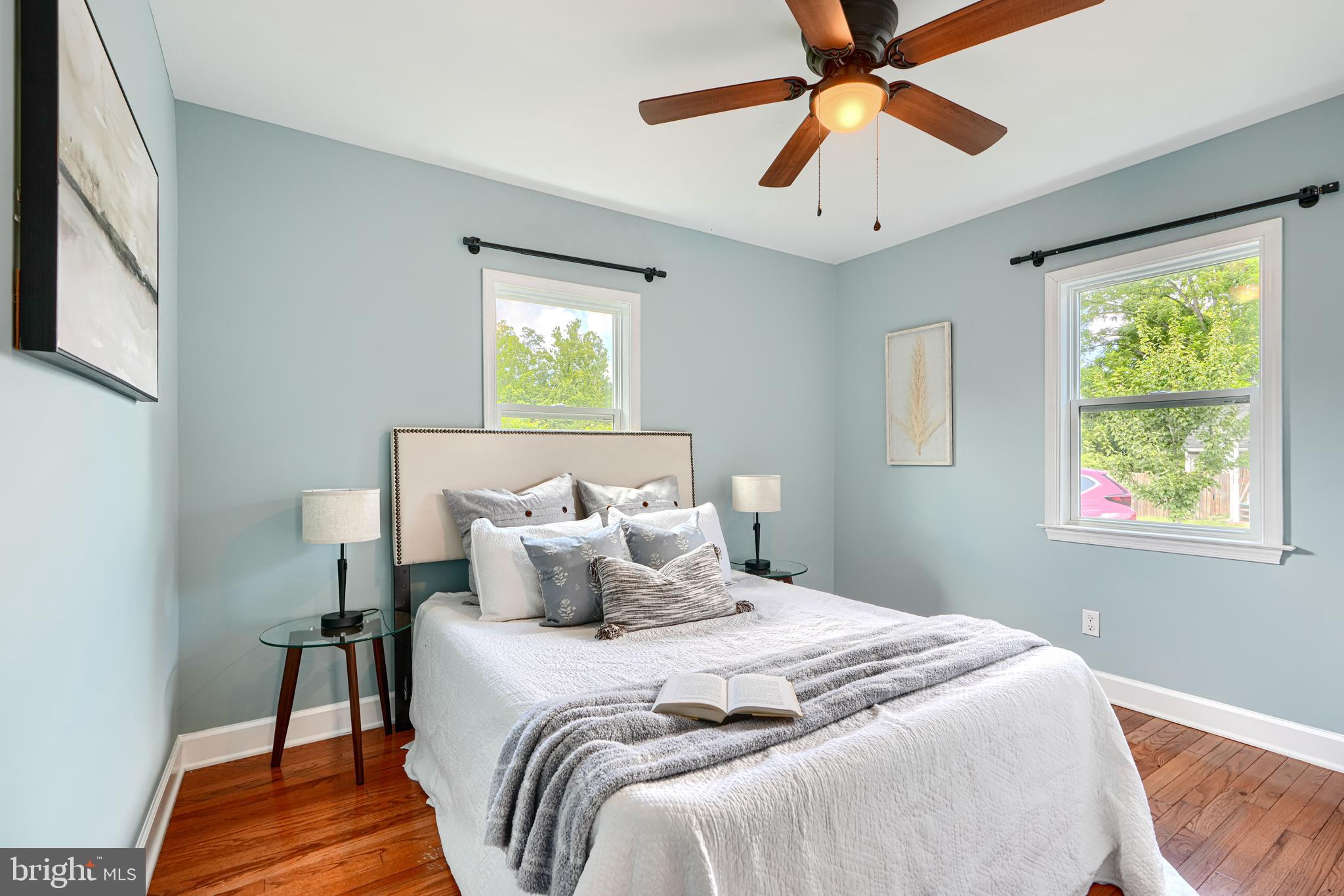 CENTREVILLE - Residential