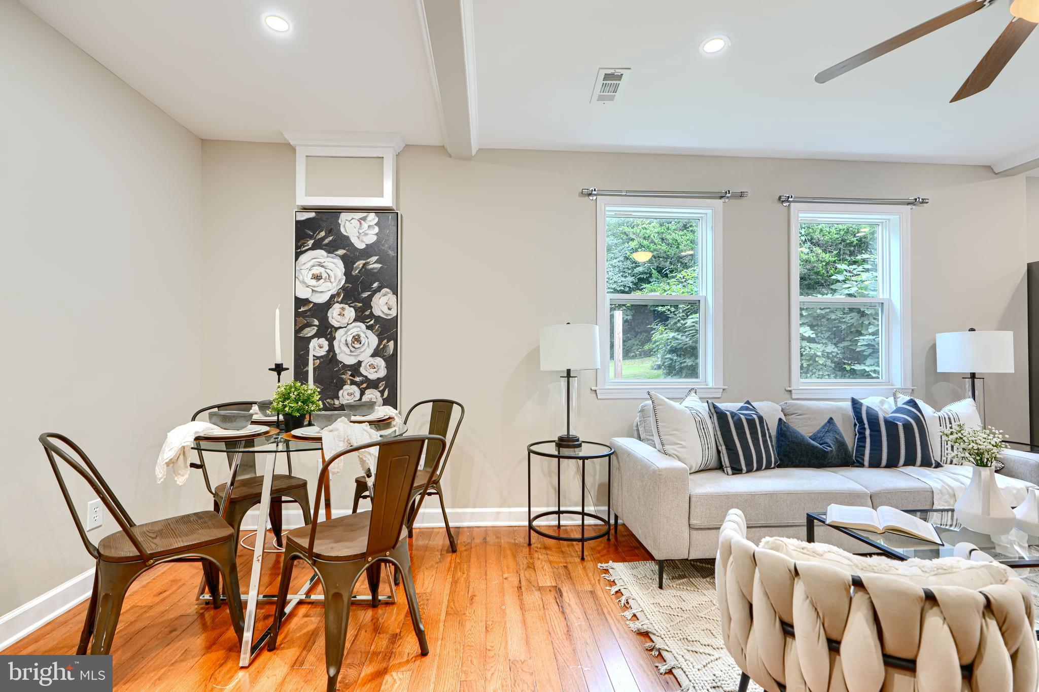 CENTREVILLE - Residential