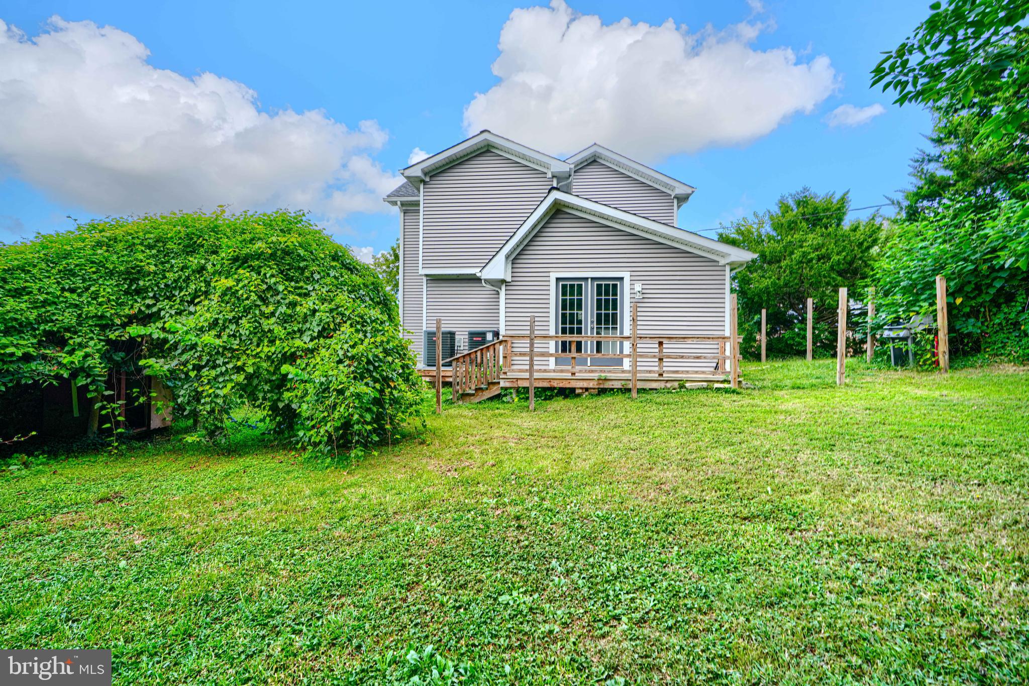 CENTREVILLE - Residential