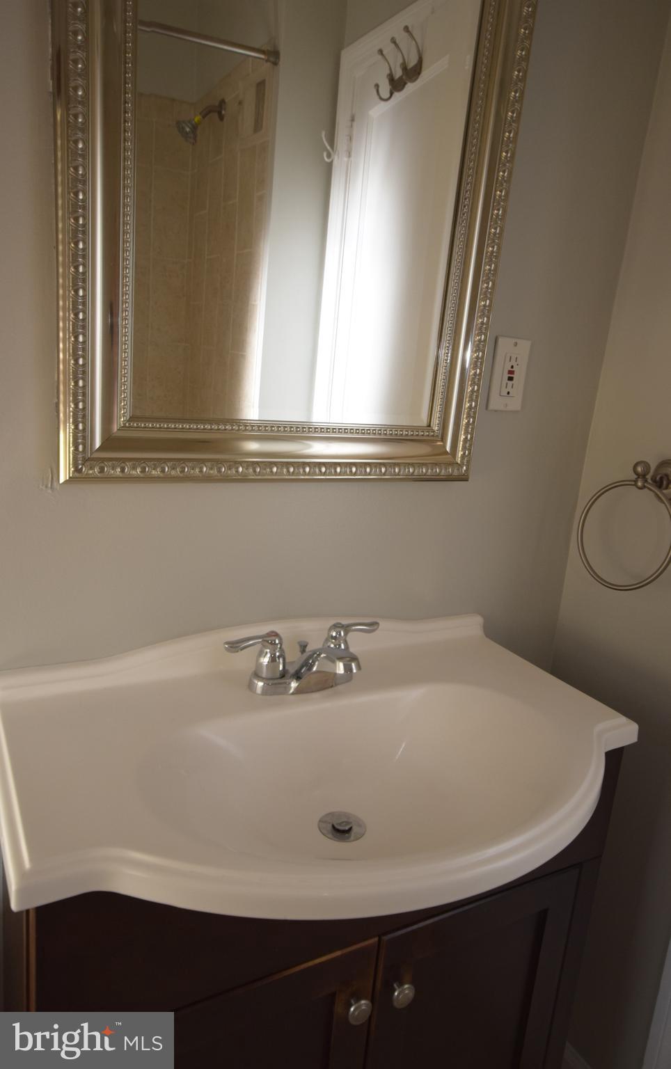 GREENWAY DOWNS - Residential Lease