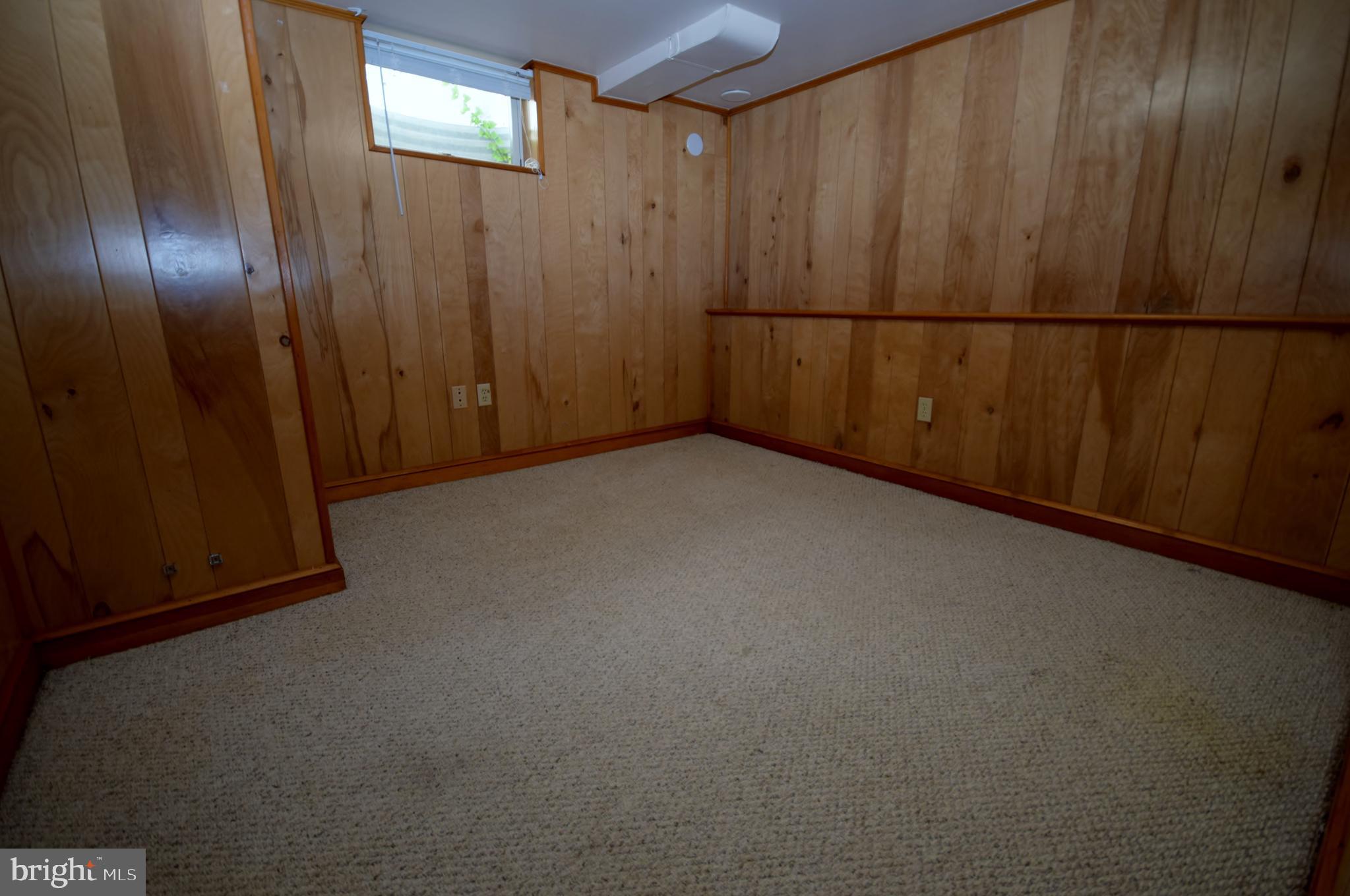 GREENWAY DOWNS - Residential Lease