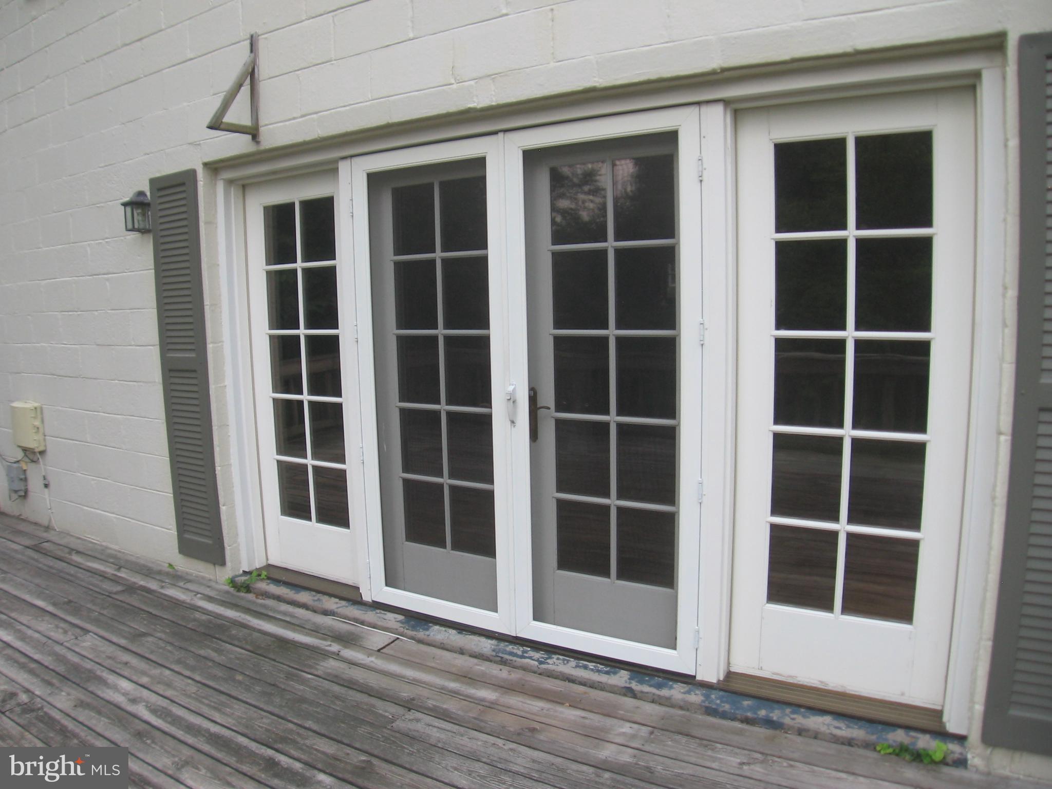 GREENWAY DOWNS - Residential Lease