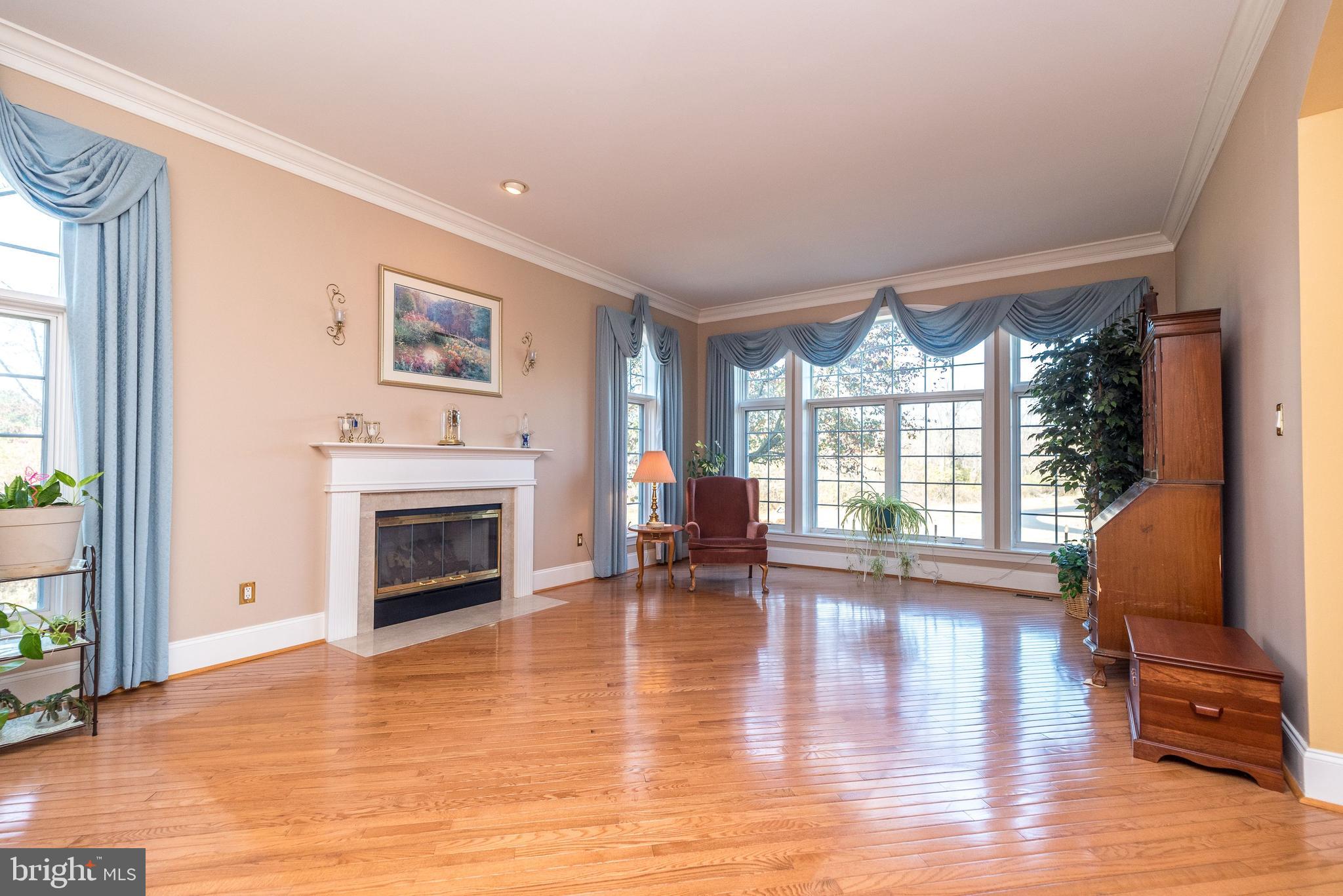 AVALLON AT MOYERS - Residential