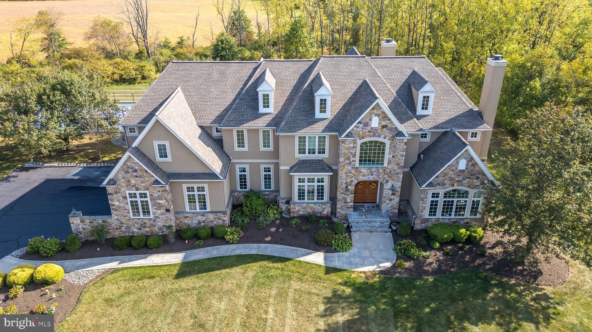 AVALLON AT MOYERS - Residential