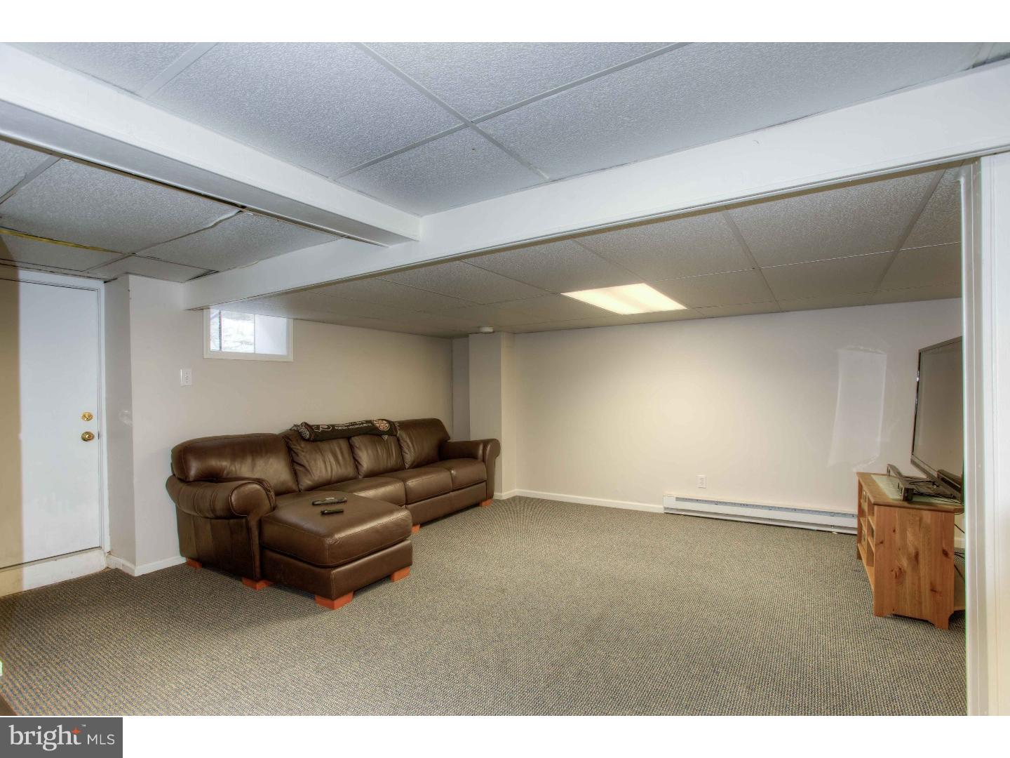 ASHWOOD MANOR - Residential