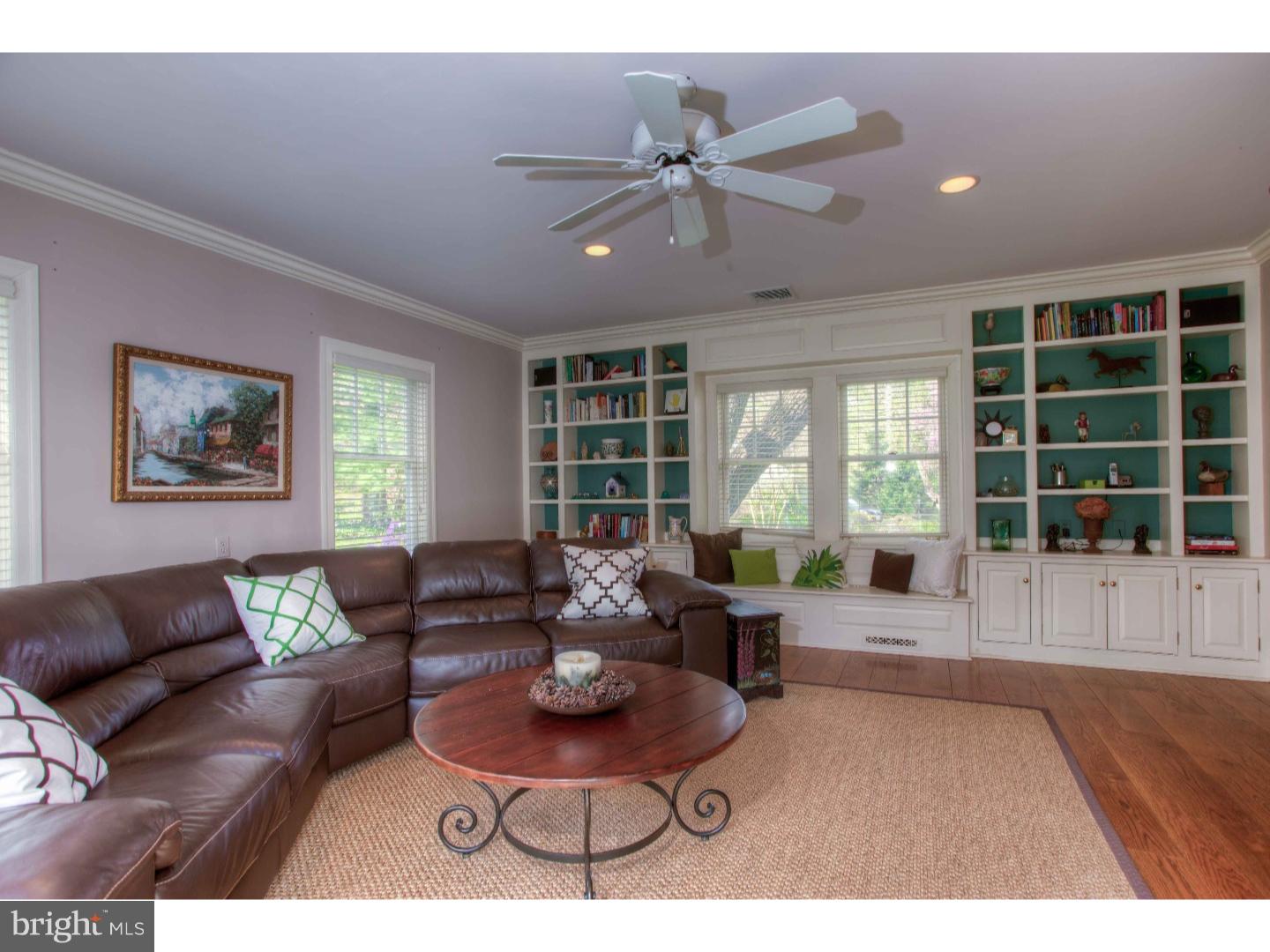 ASHWOOD MANOR - Residential