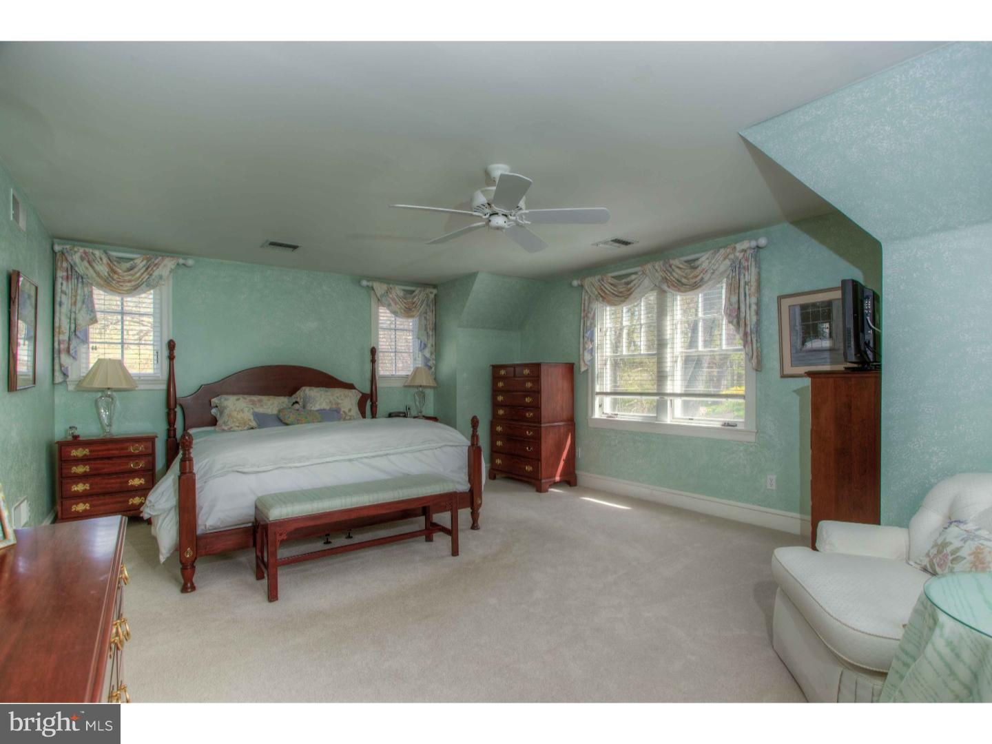 ASHWOOD MANOR - Residential