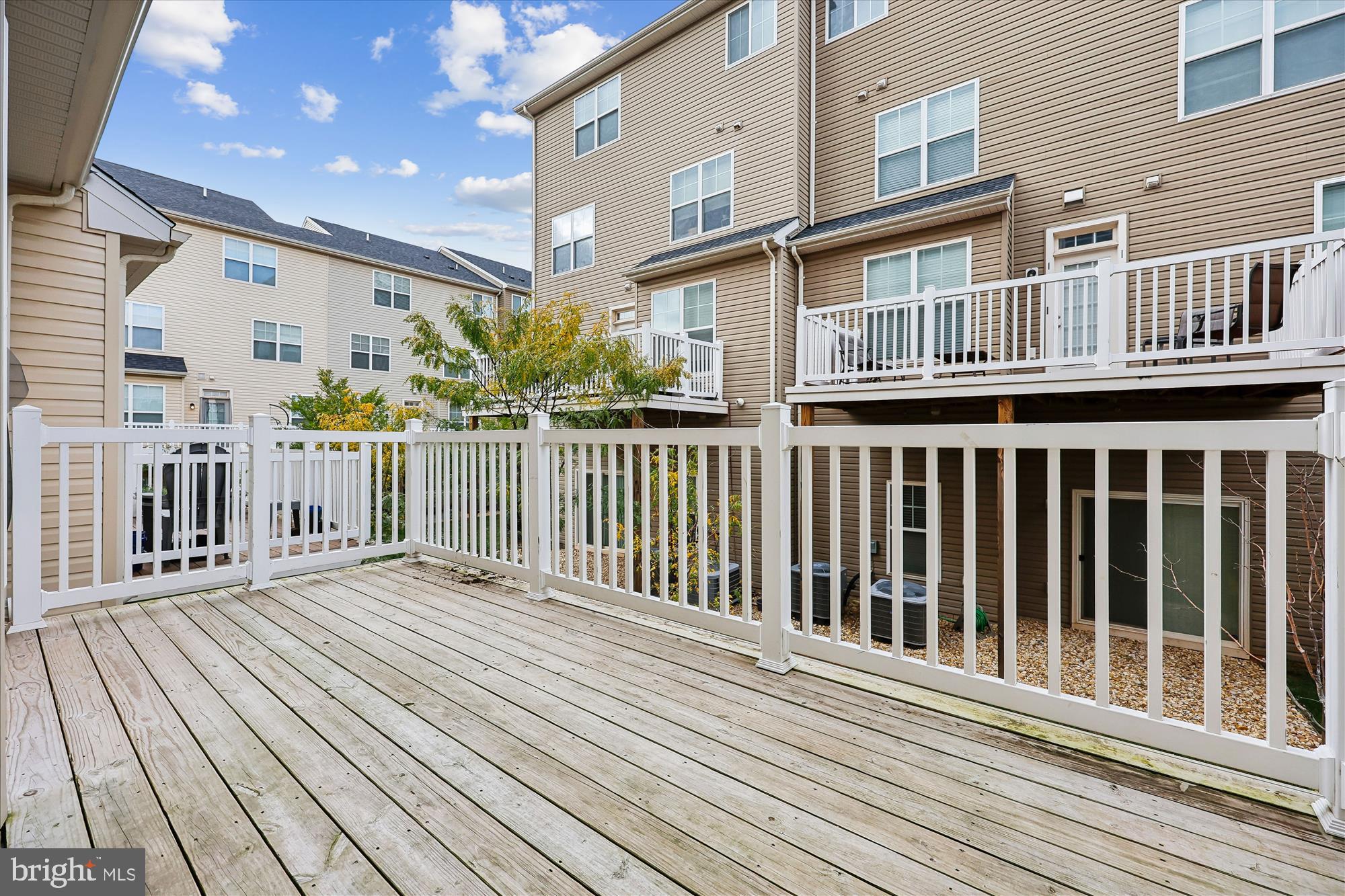 JEFFERSON PLACE - Residential