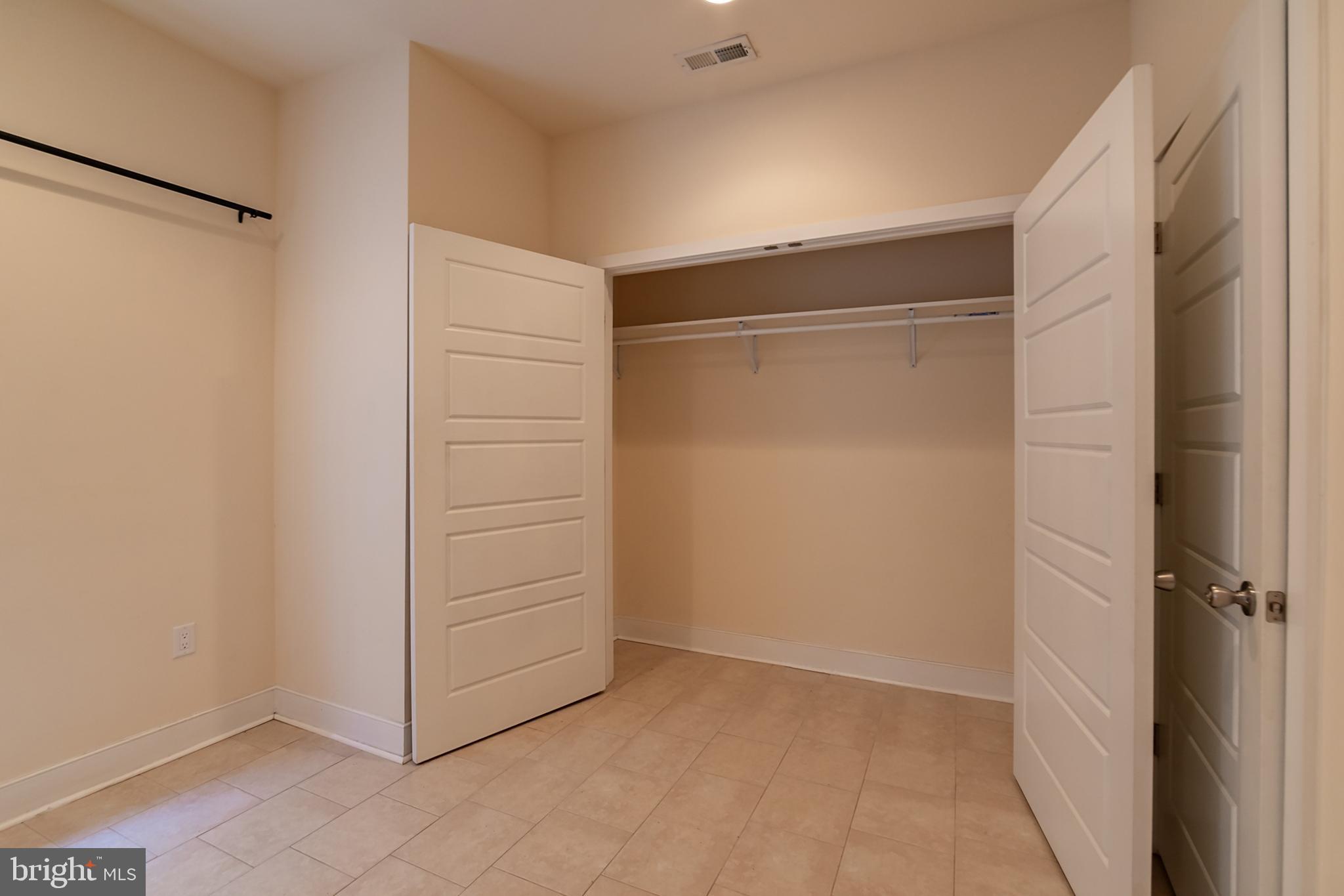 FISHTOWN - Residential Lease