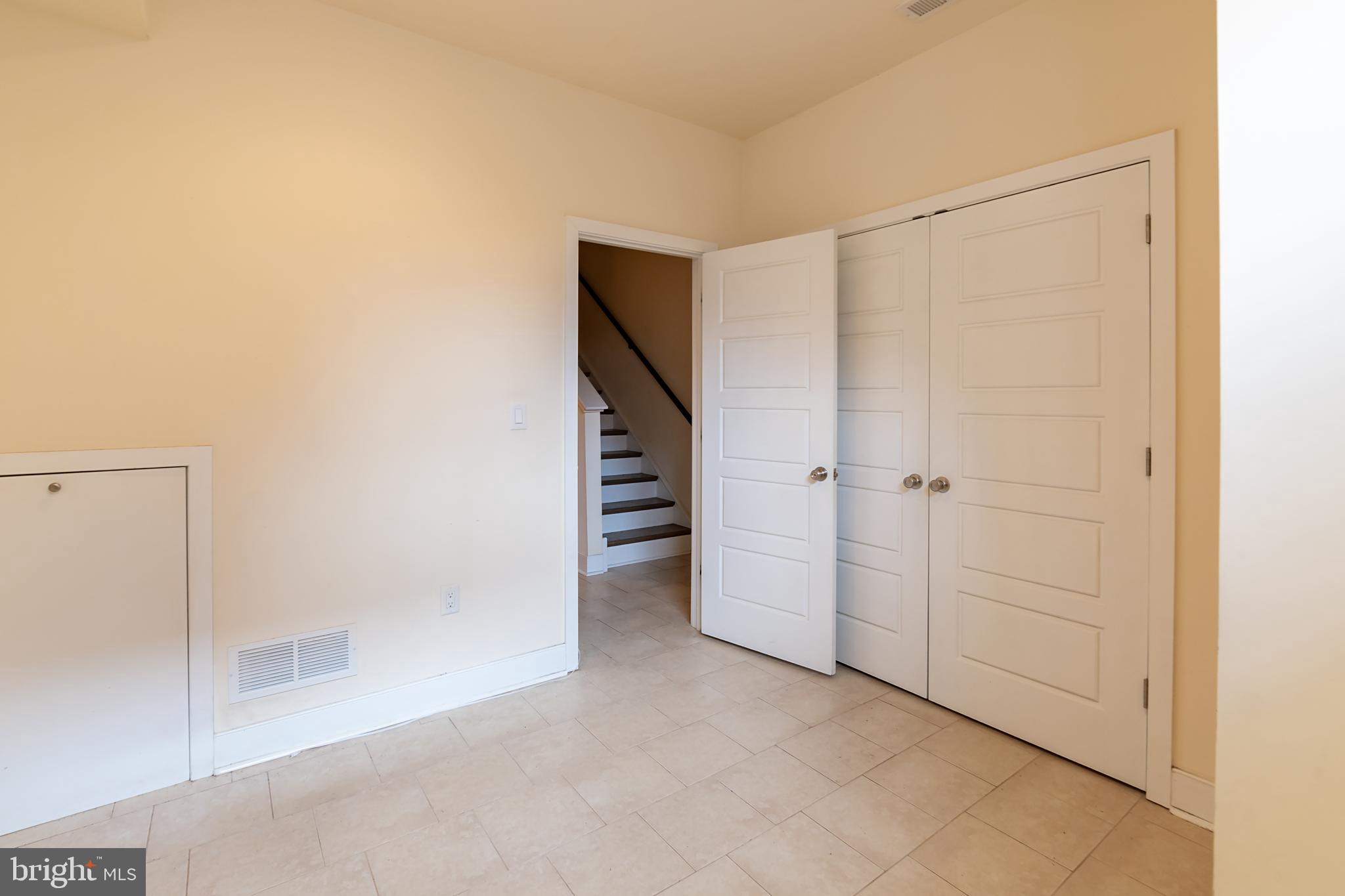 FISHTOWN - Residential Lease