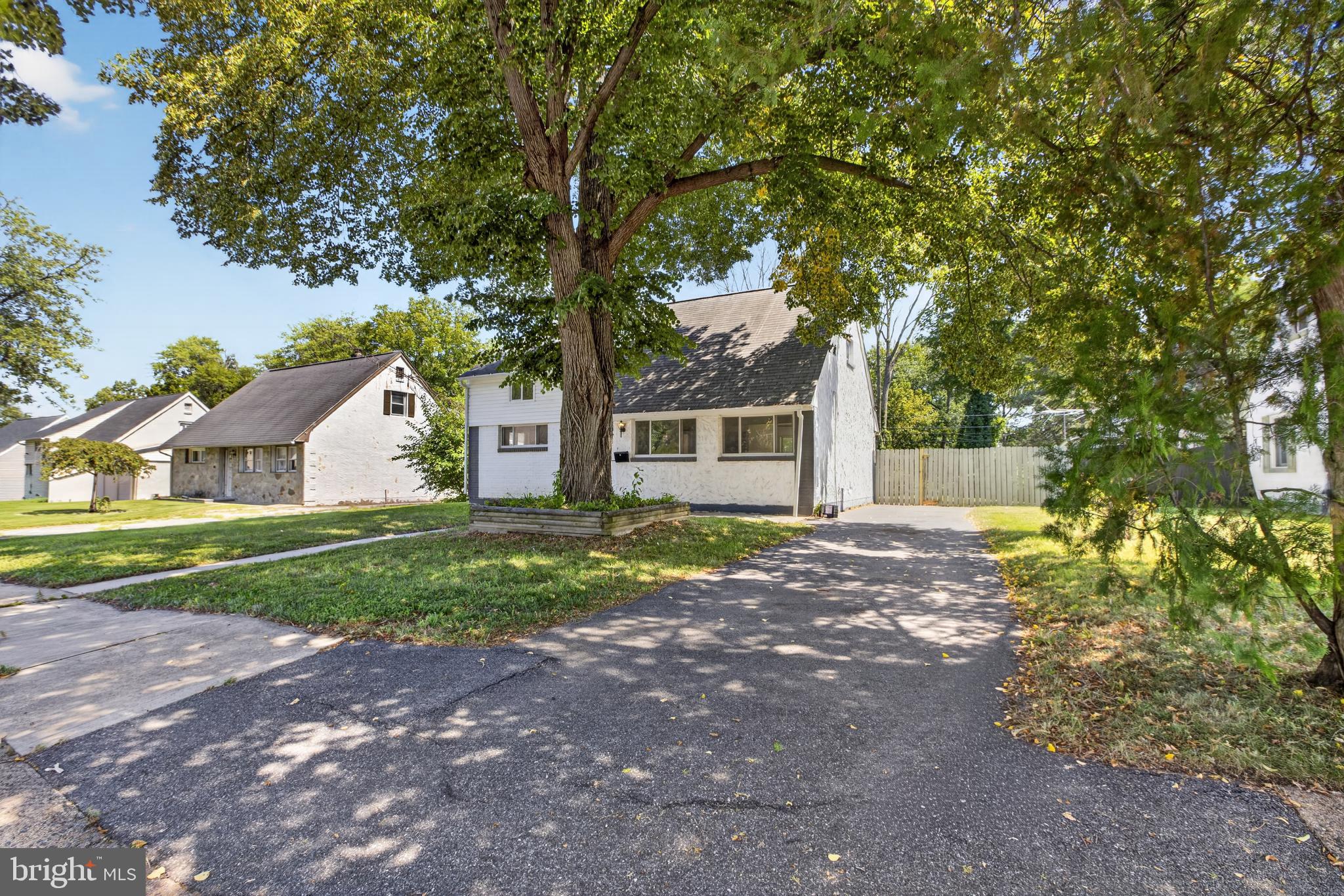 1200 MONTGOMERY ROAD