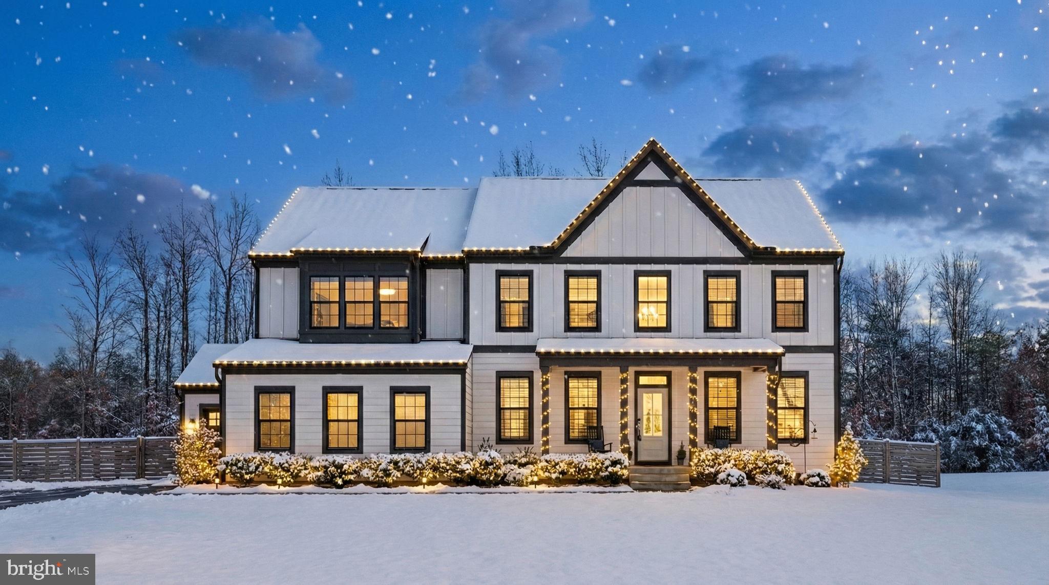 LIBERTY HALL - Residential