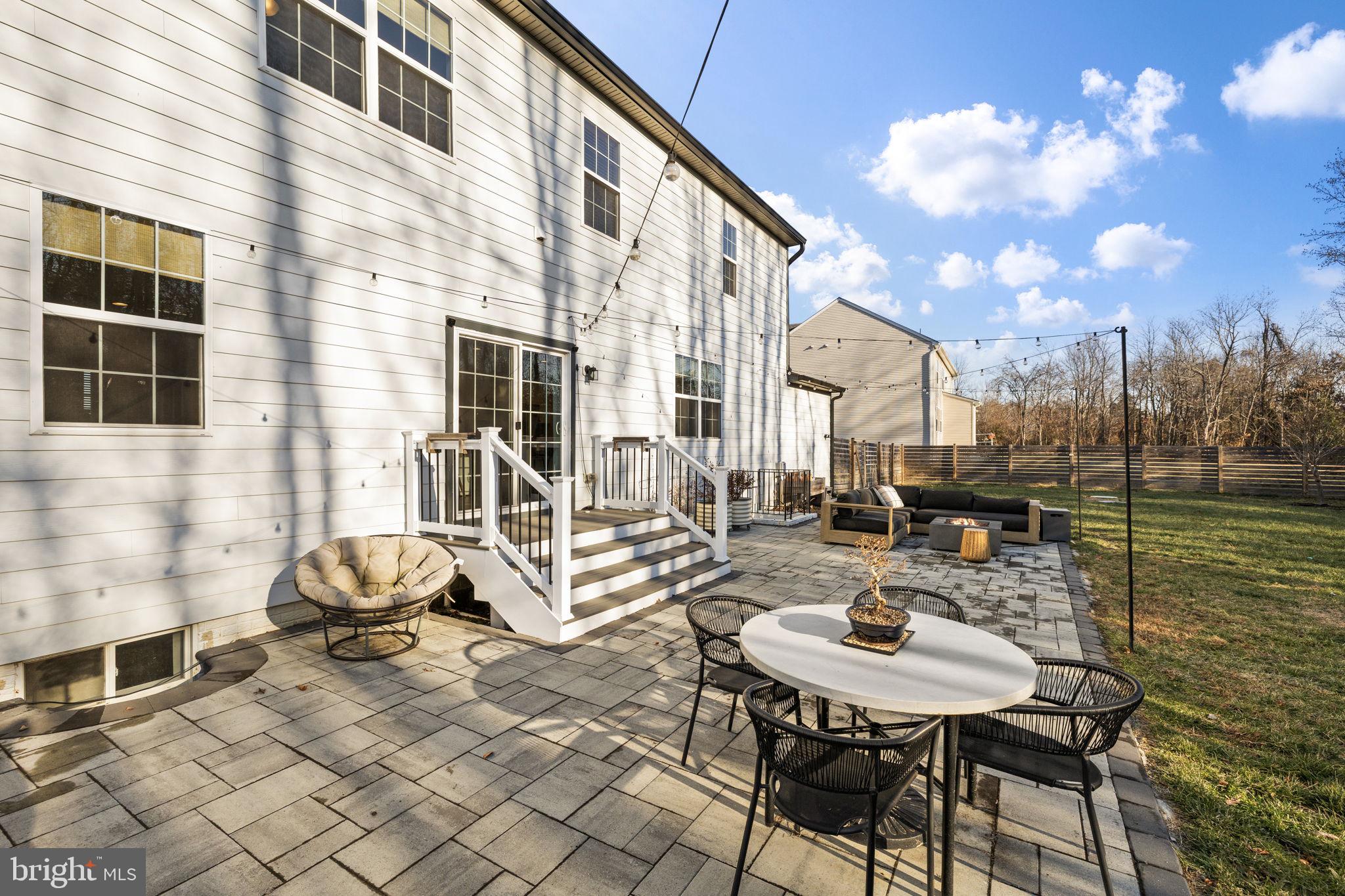 LIBERTY HALL - Residential