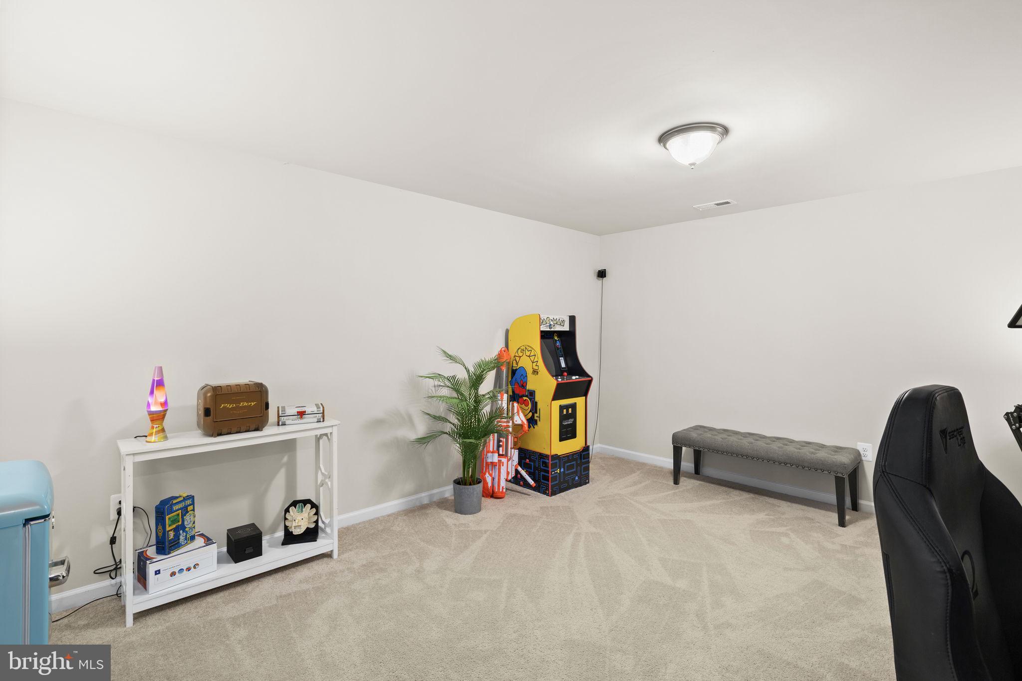 LIBERTY HALL - Residential