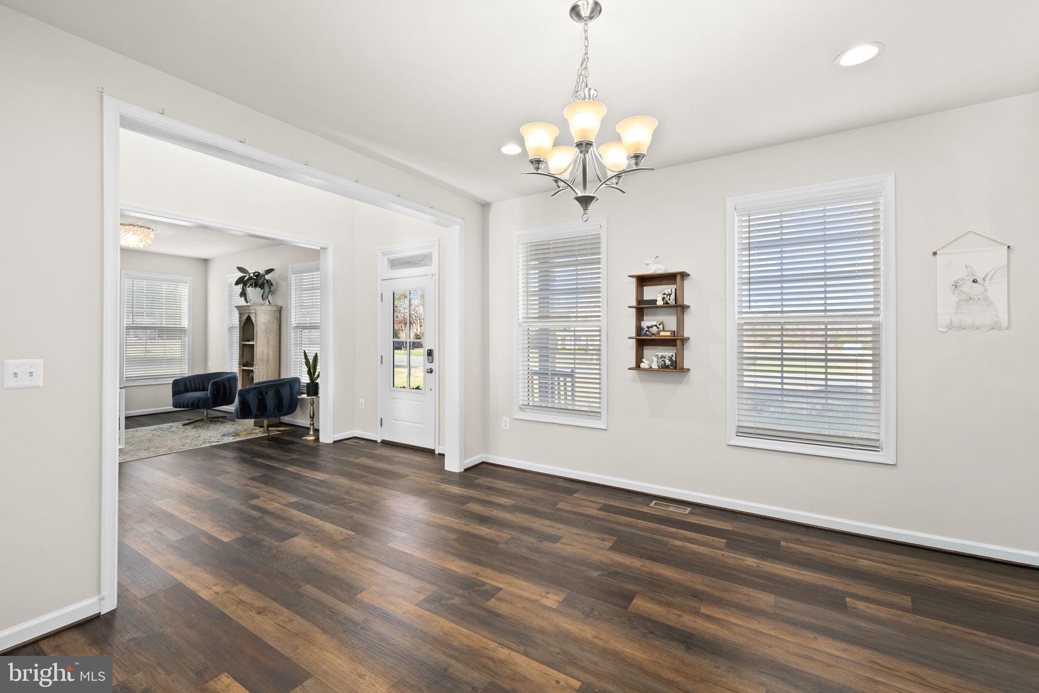 LIBERTY HALL - Residential