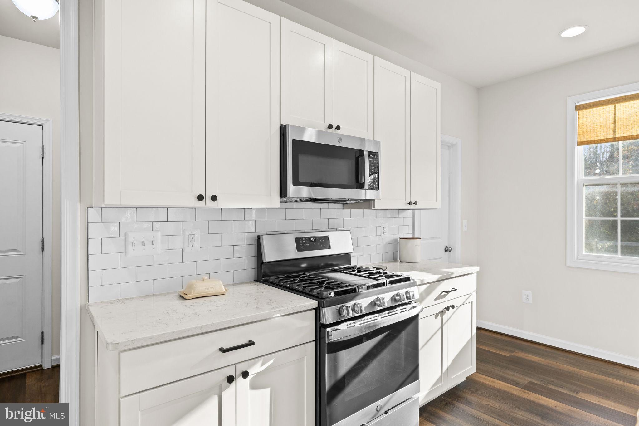 LIBERTY HALL - Residential