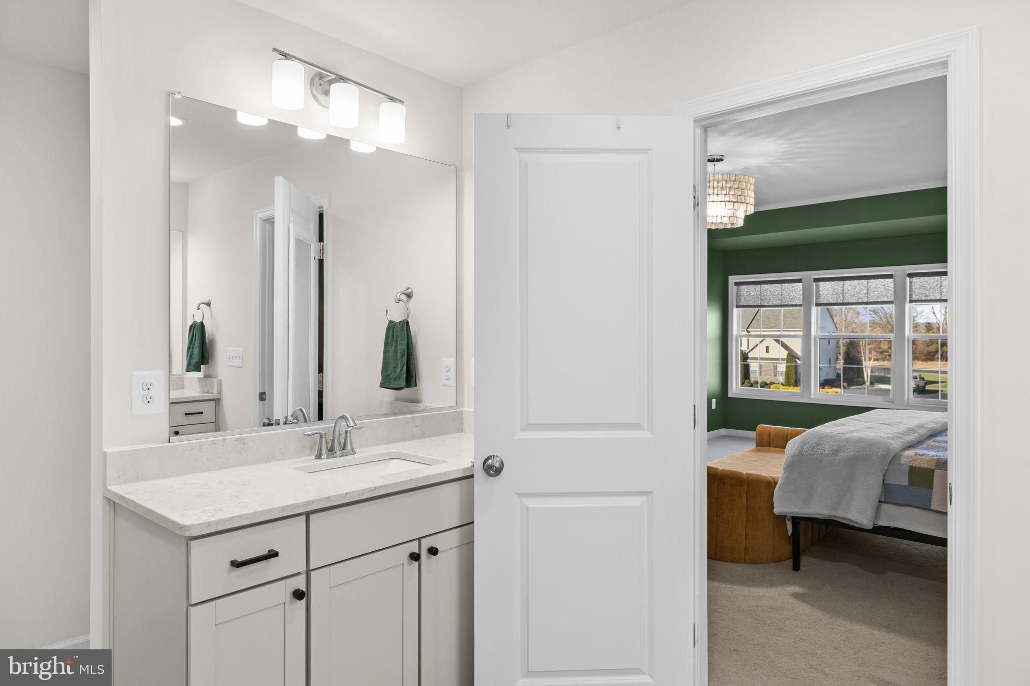 LIBERTY HALL - Residential