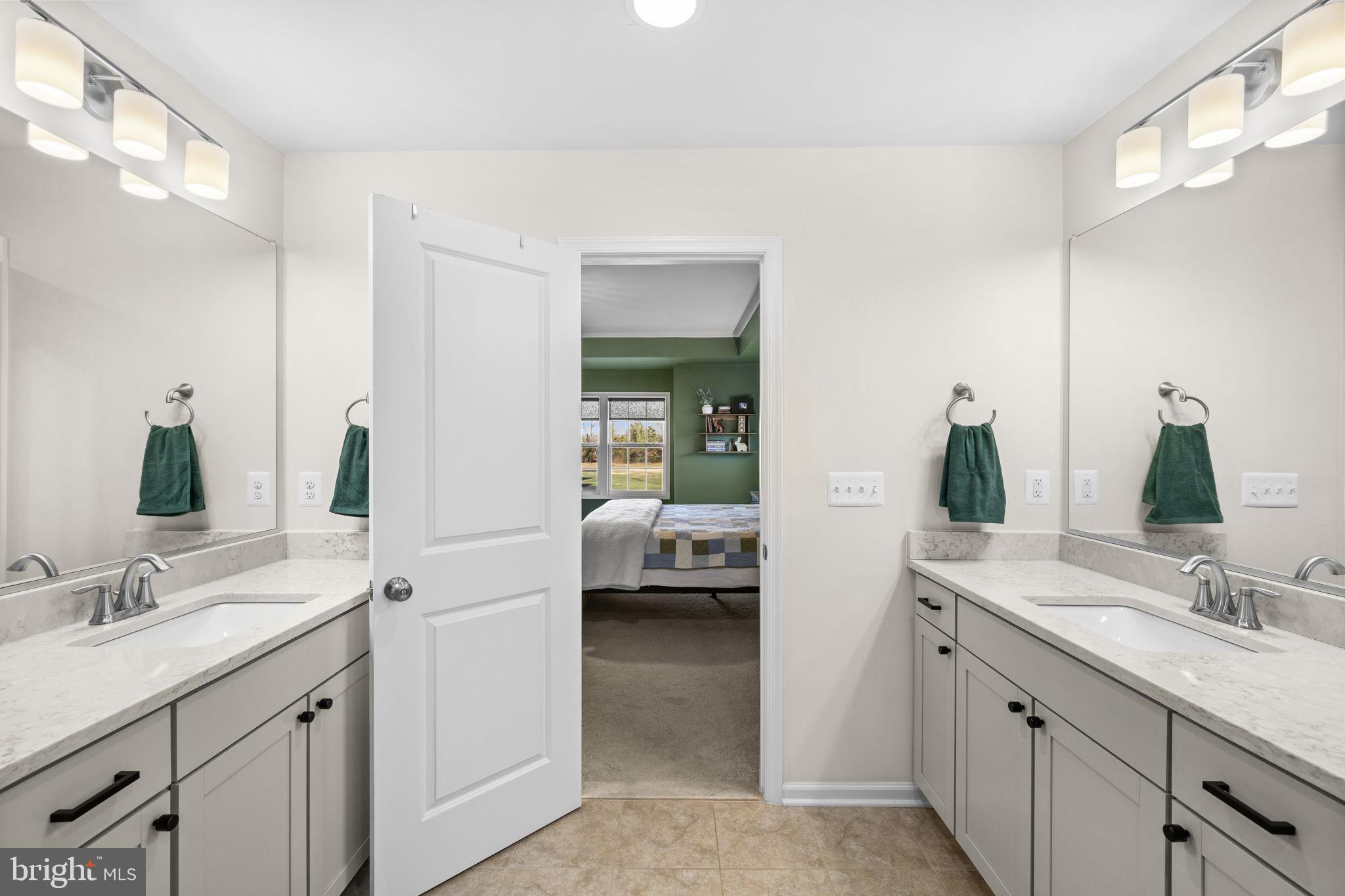 LIBERTY HALL - Residential